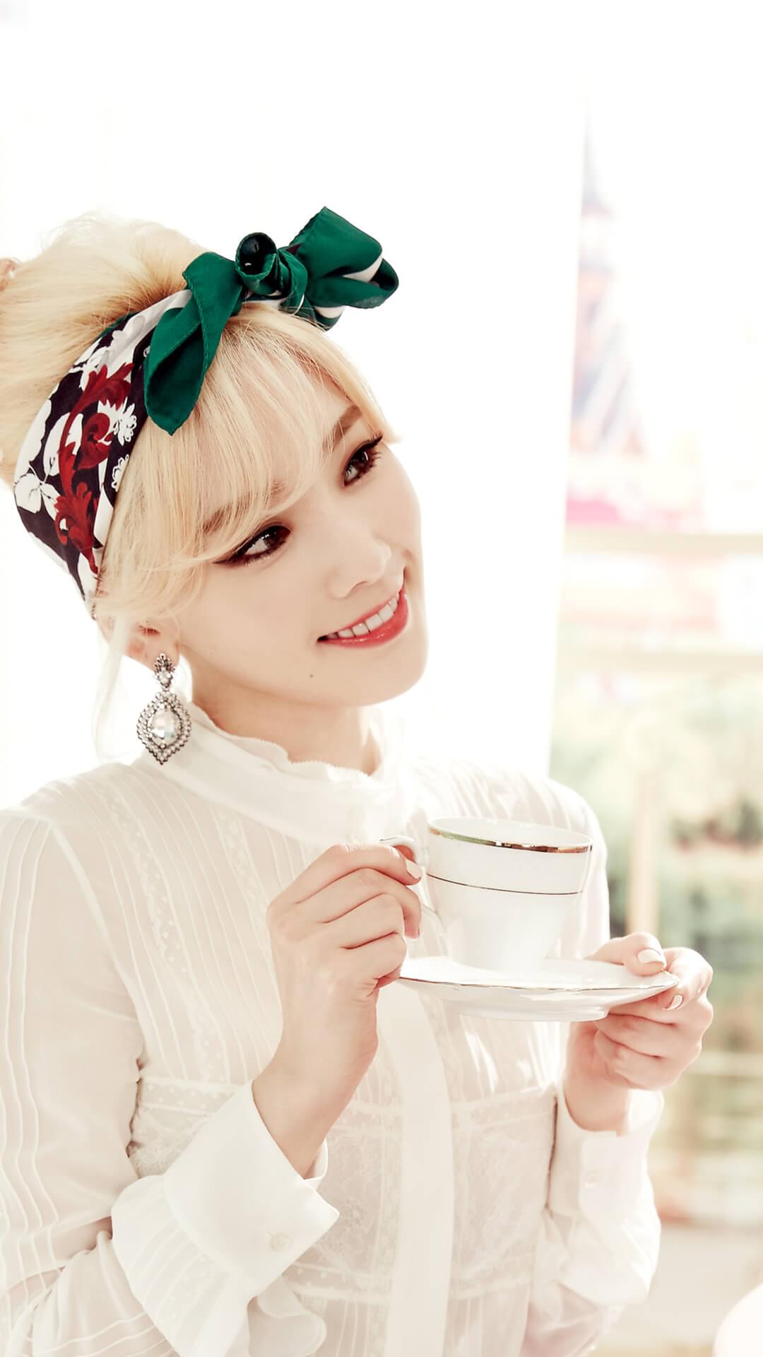Taeyeon Lionheart Wallpaper [No Logo] (xpost From R Snsd)