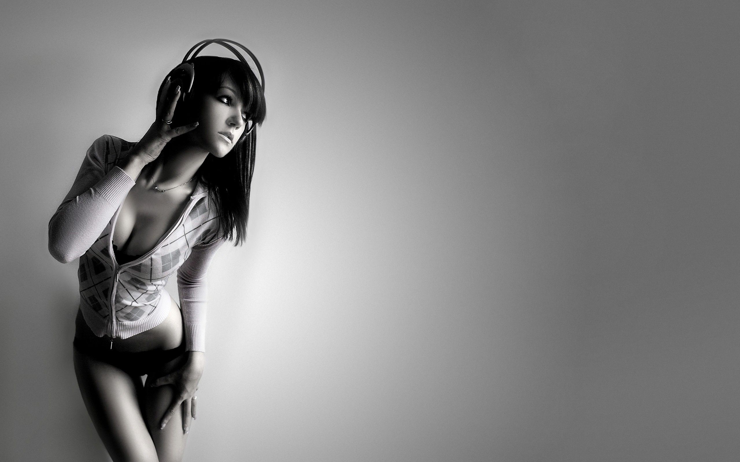 women, Headphones, Monochrome, Boobs Wallpaper HD / Desktop and Mobile Background
