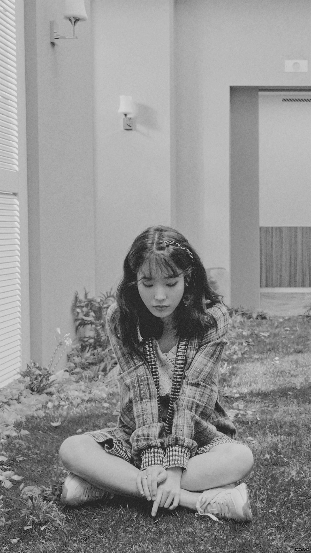 iu aesthetic lockscreens