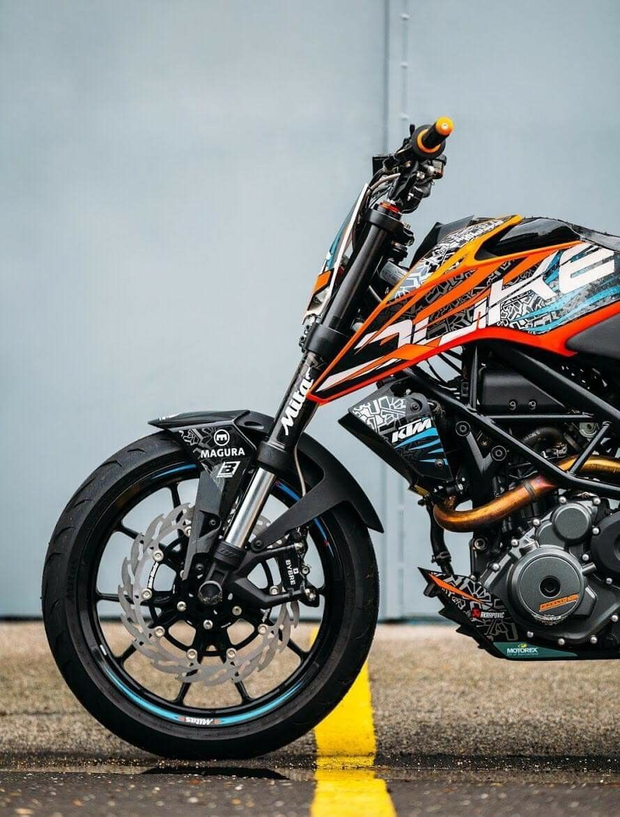 KTM Duke. Retro motorcycle, Motorcycle photography, Super bikes