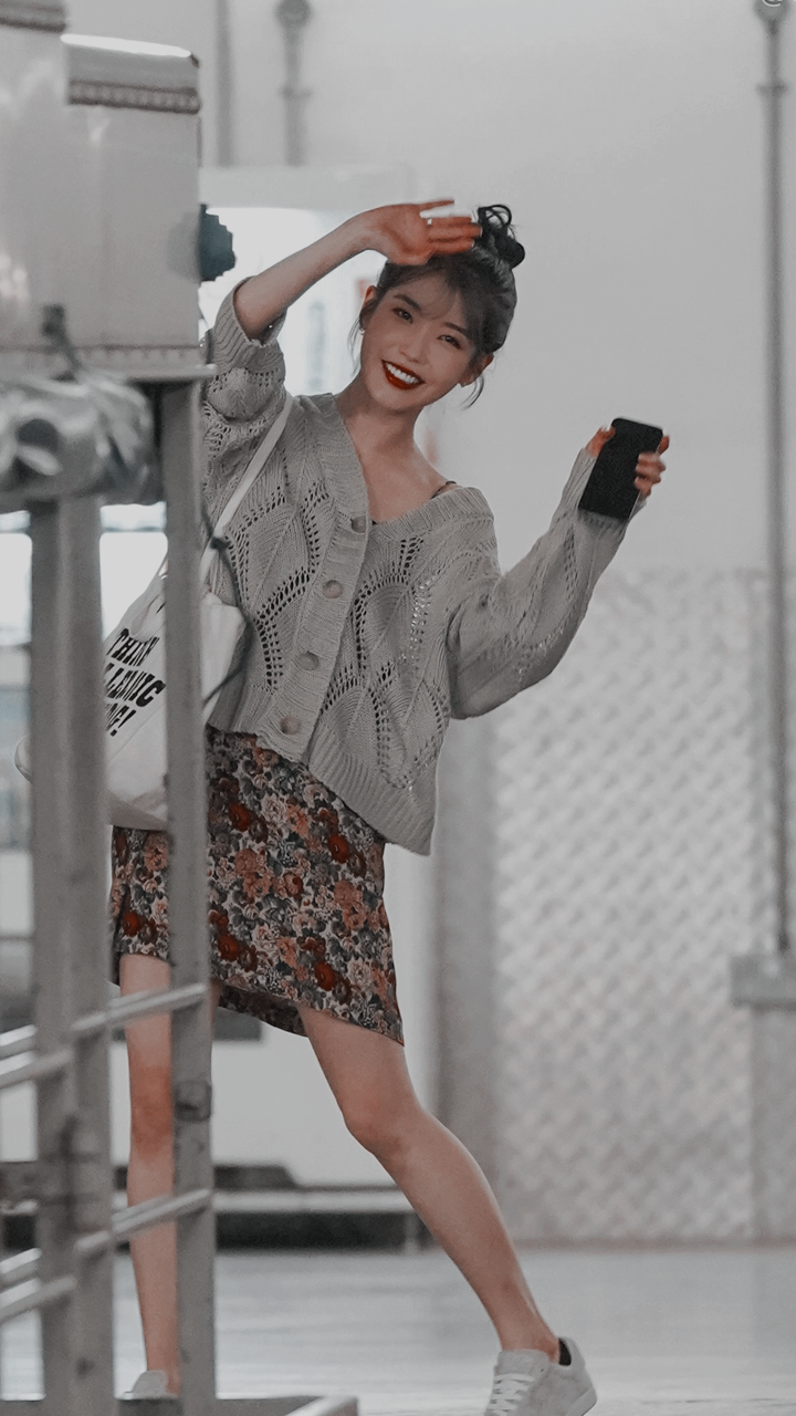 iu lockscreens Tumblr posts