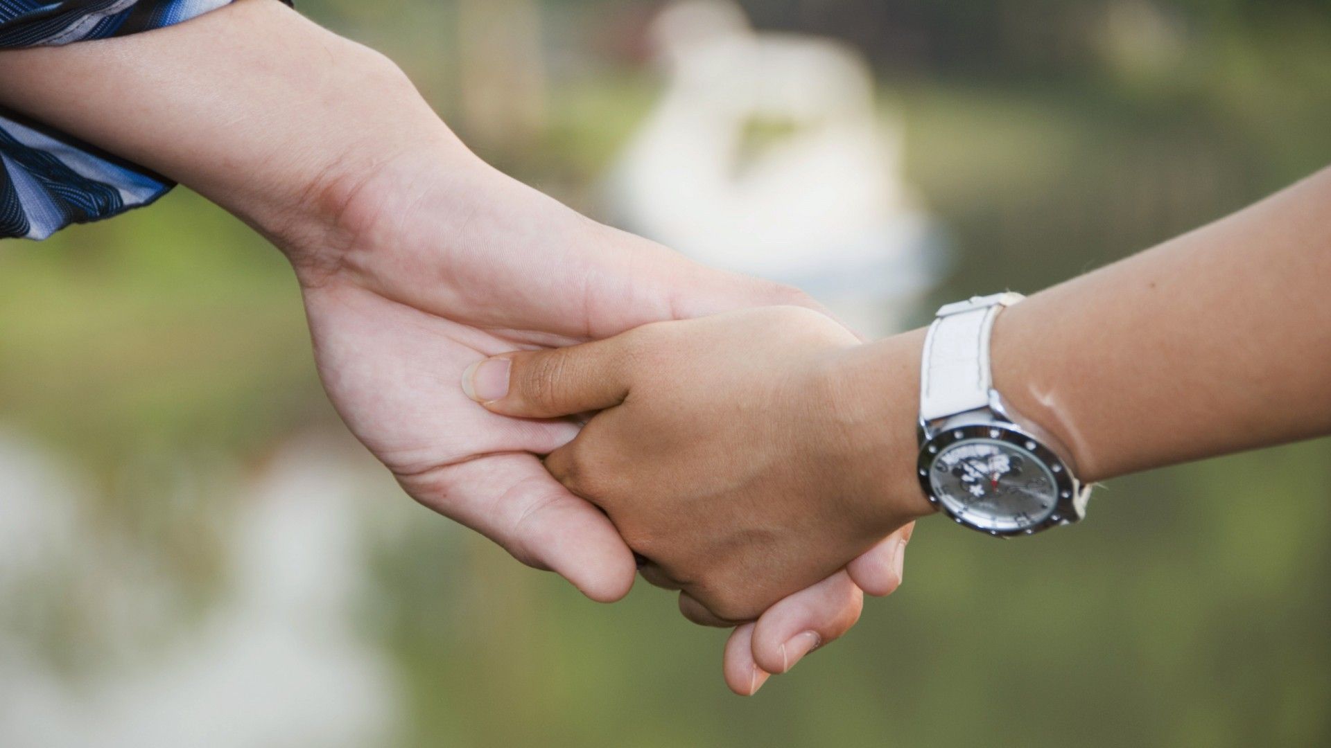 Holding Hands, Wallpaper13.com