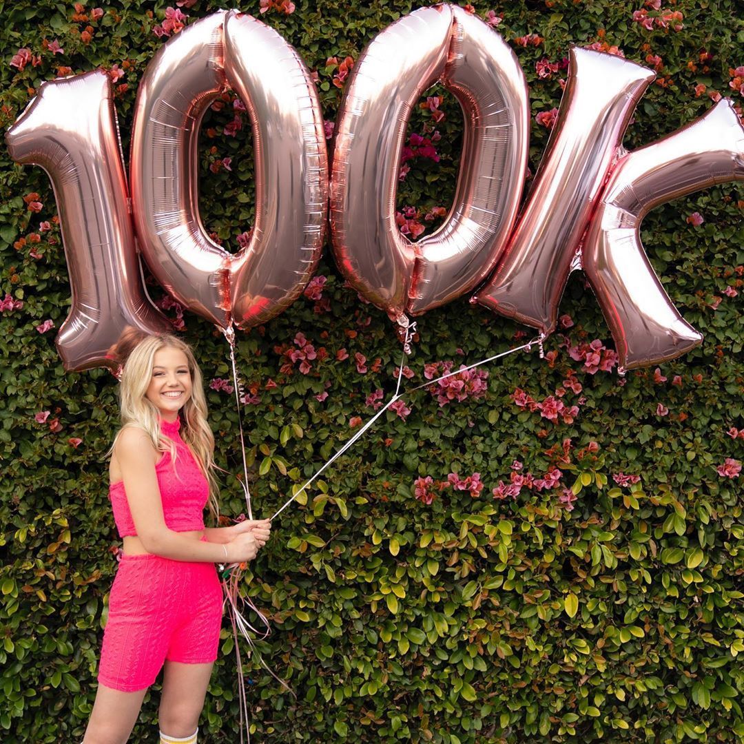 8,424 Likes, 1,018 Comments Star Carey ☯️ on Instagram: “Thanku guys so much for k !!! I. Mirror table, Fashion photography, Photography