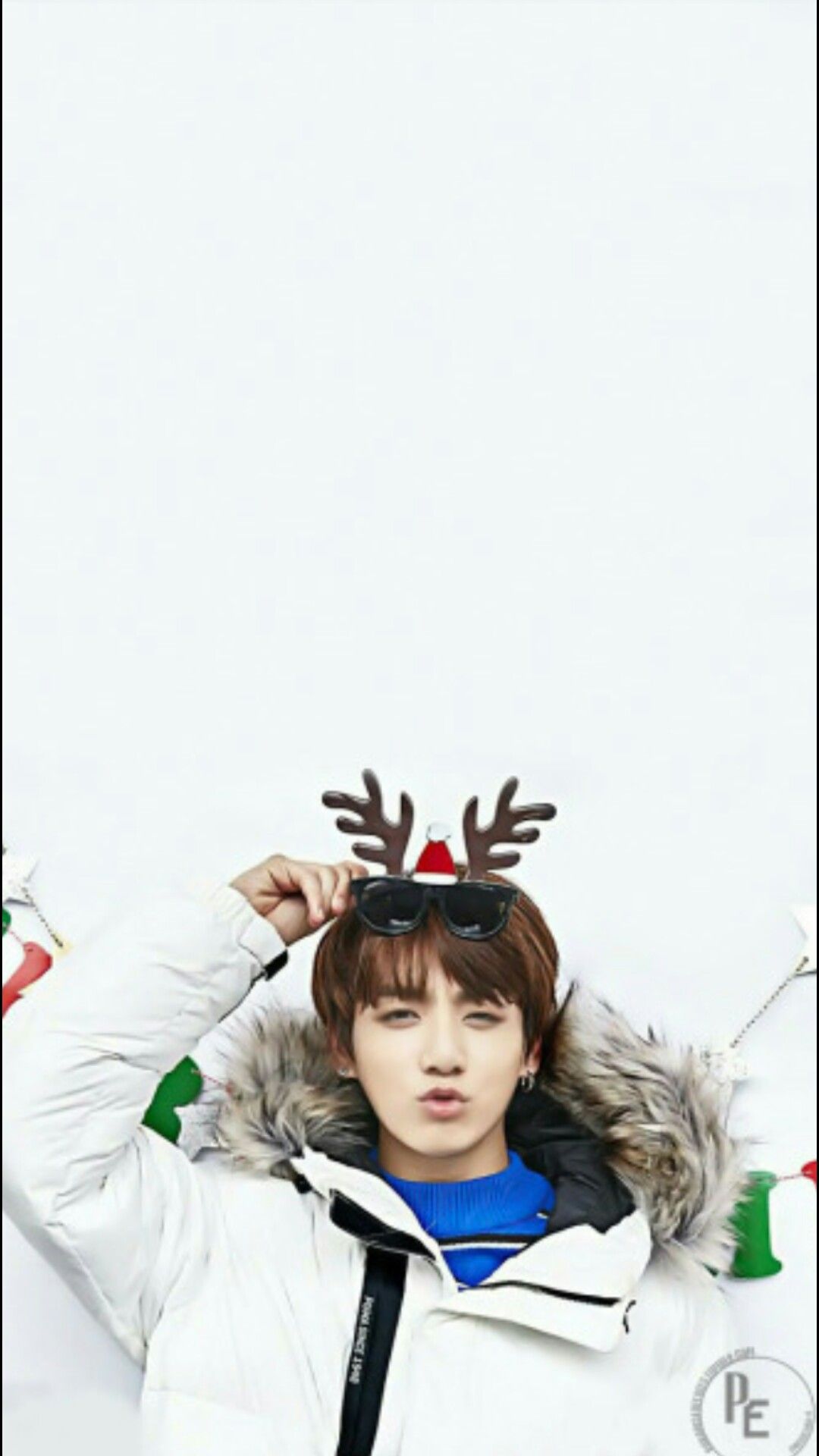 Lock Screen Jungkook Christmas Wallpaper