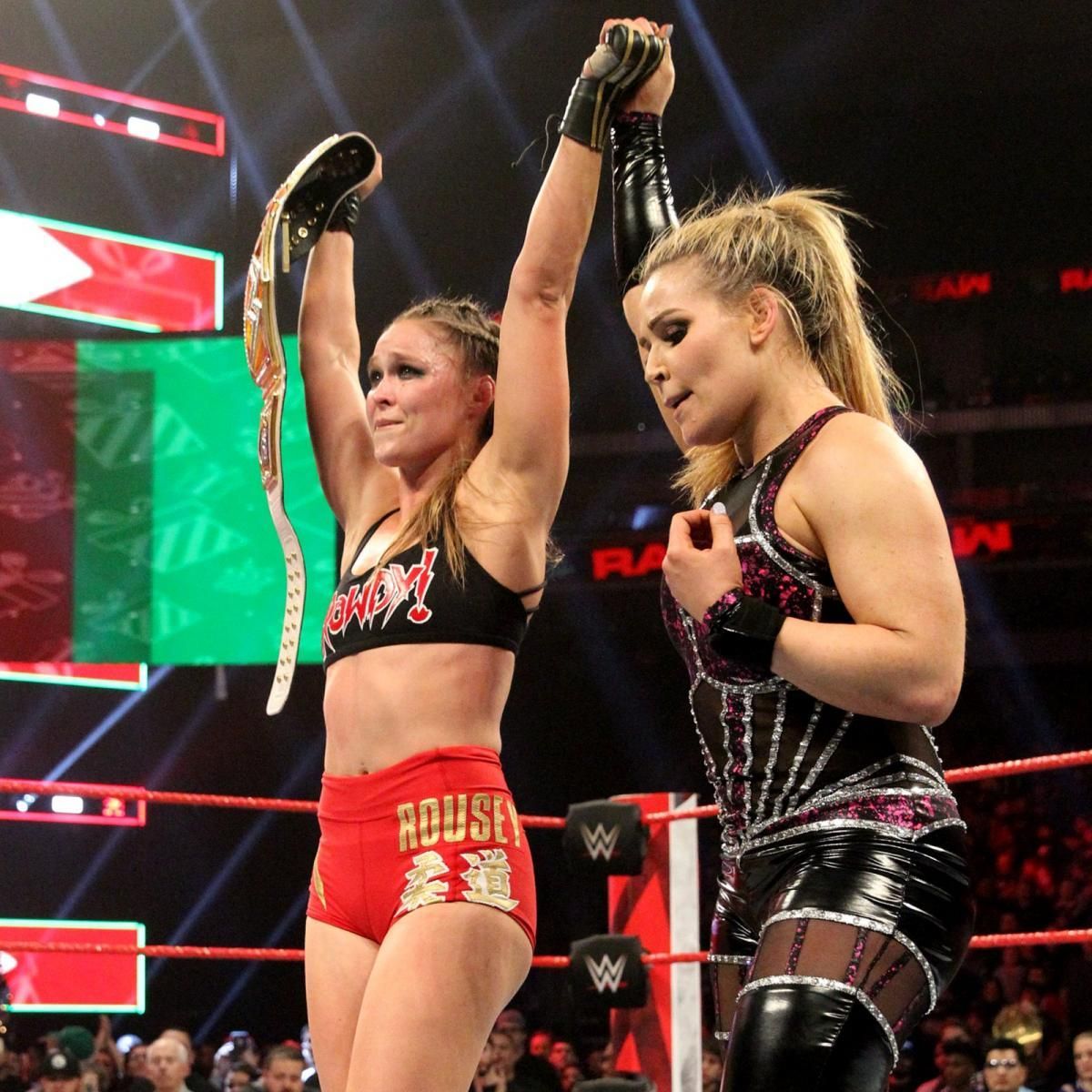 Photos: Rousey And Natalya Wow The WWE Universe With Edge Of Your Seat Title Fight. Ronda Rousey, Ronda, Wwe Female Wrestlers