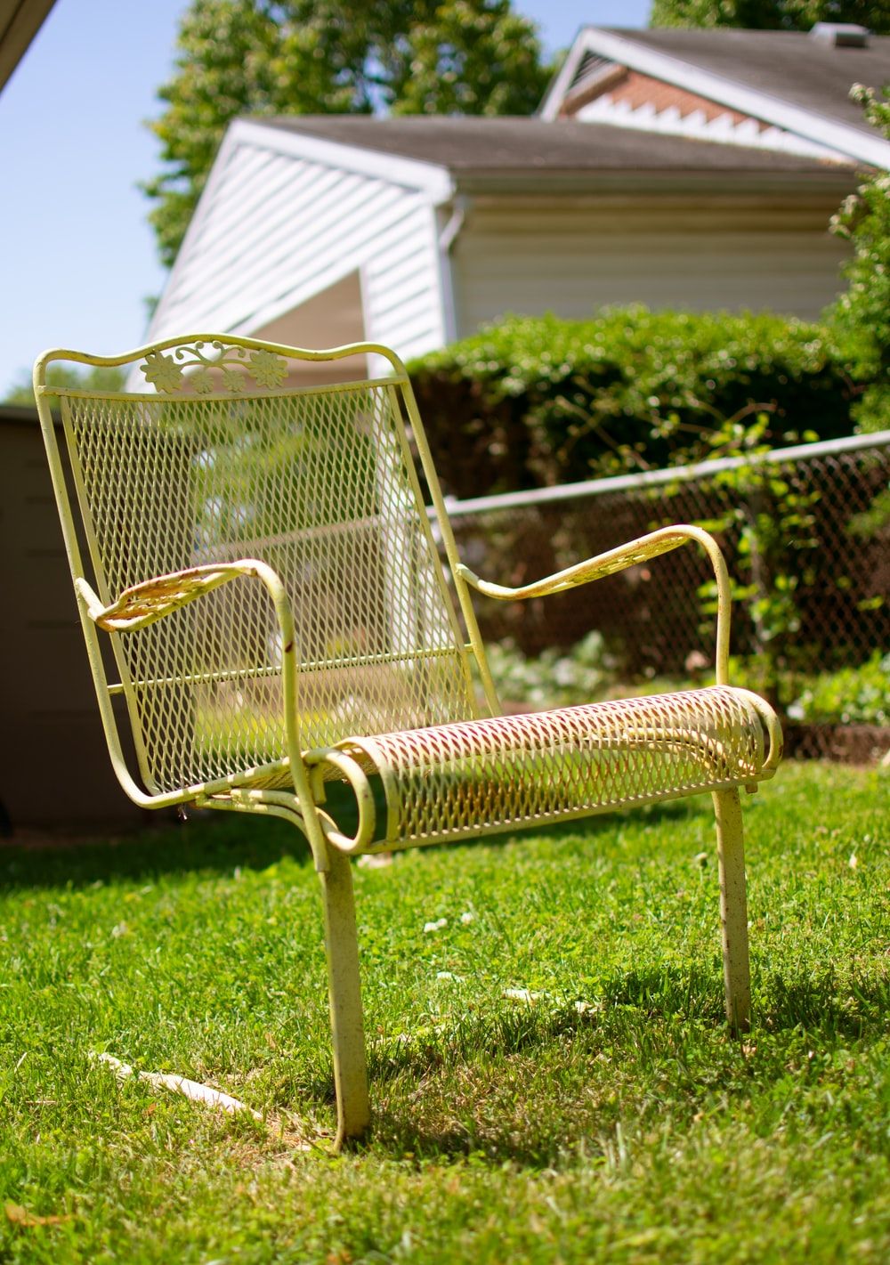 Lawn Chair Picture. Download Free Image