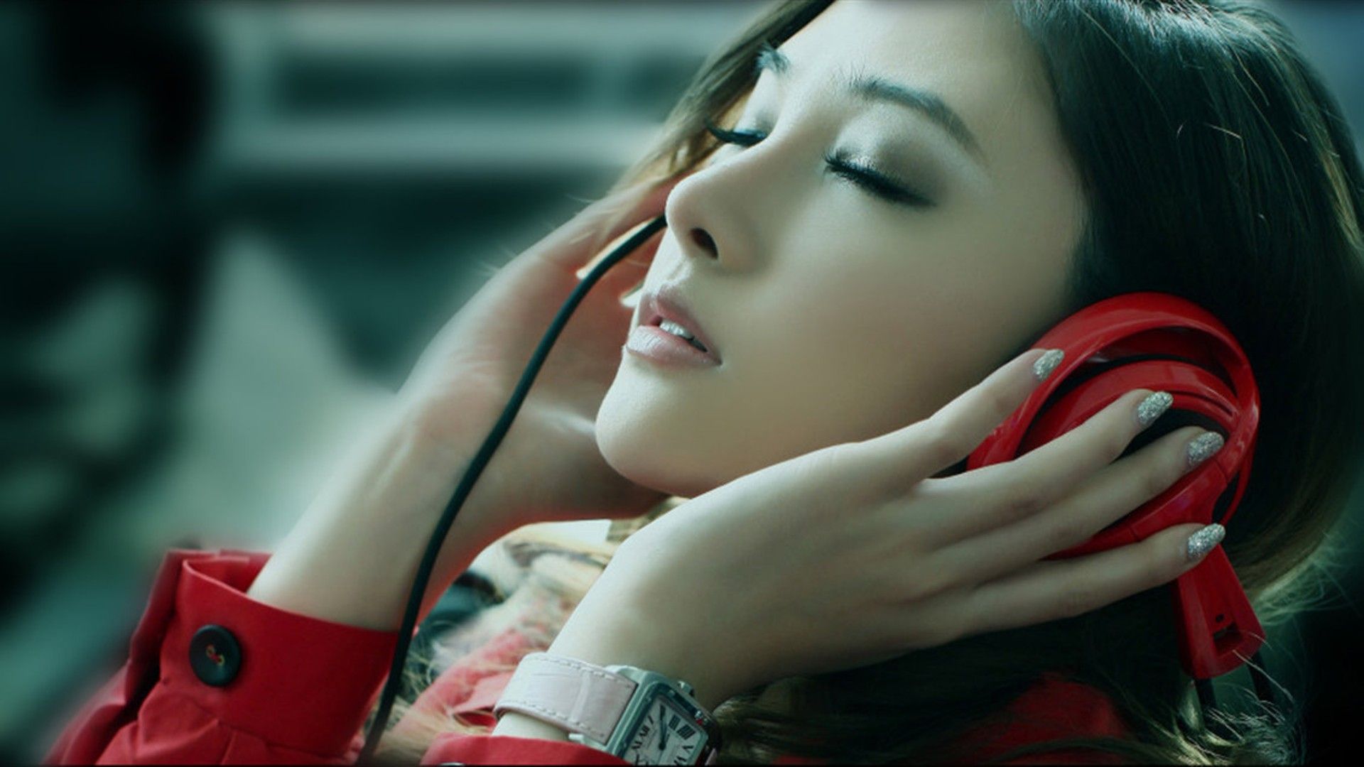 Asian Girl With Headphones HD Wallpaperx1080