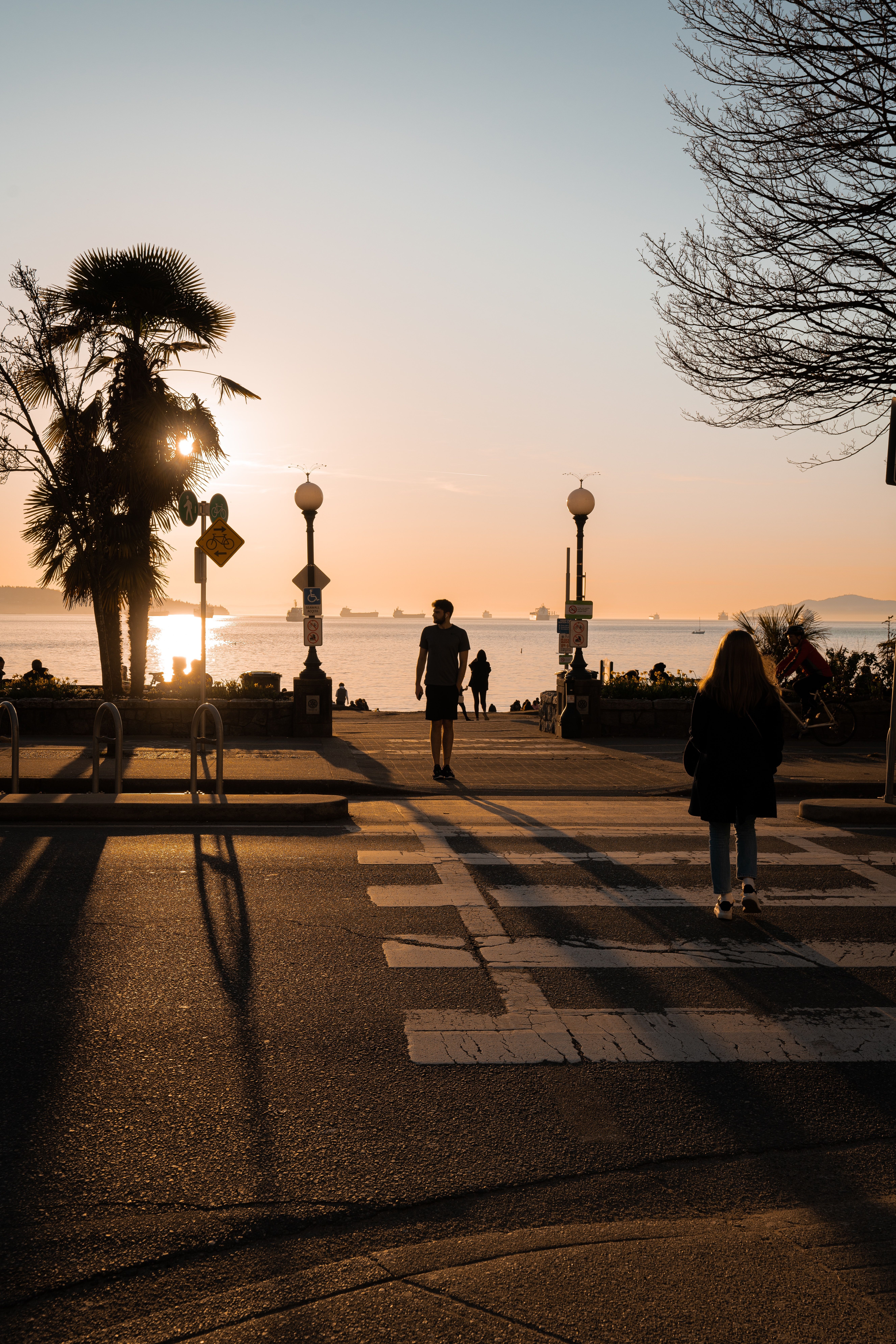 Silhouette of people walking on the sidewalk during sunset. Aesthetic picture, Nature aesthetic, Photography pics