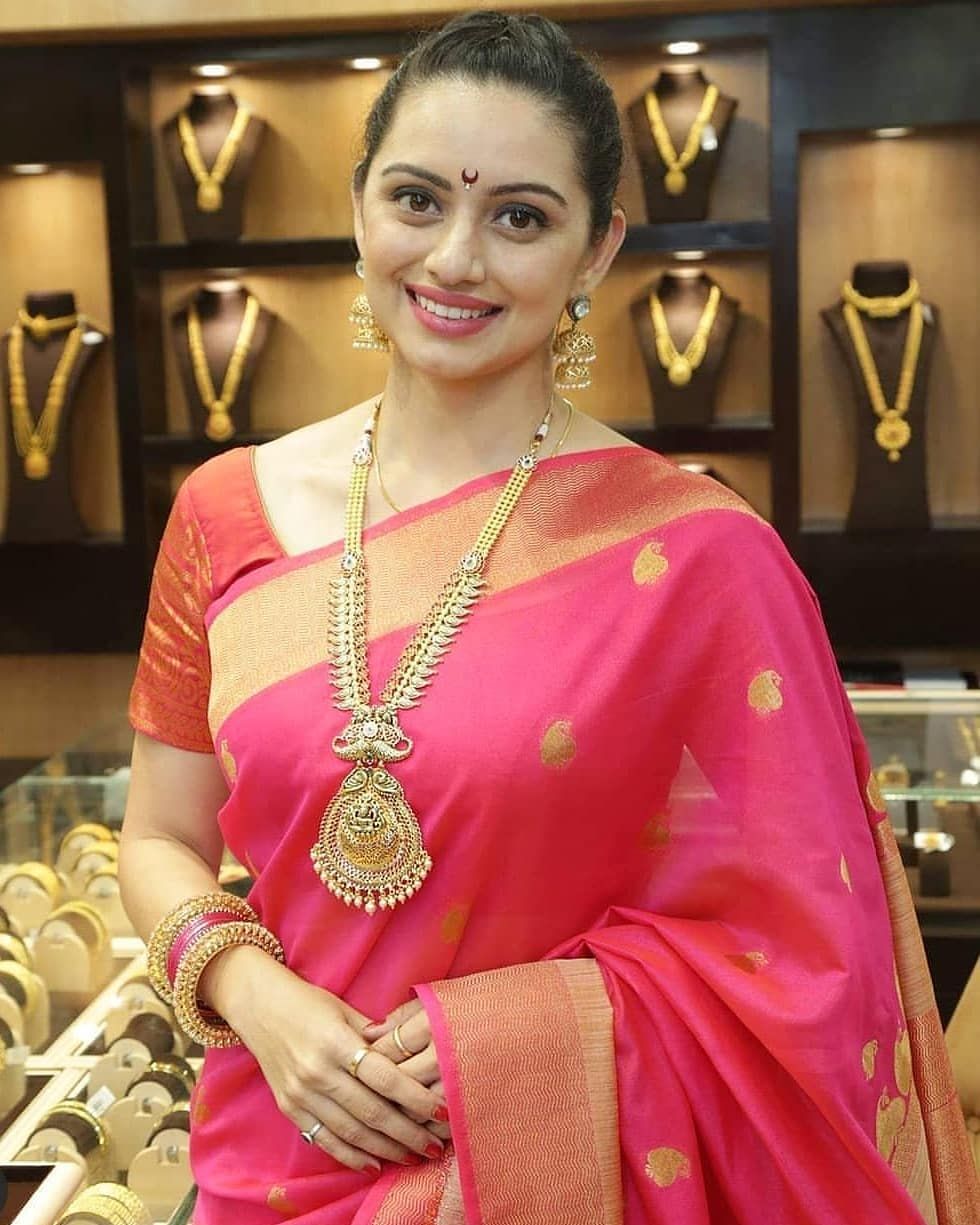 Shruti Marathe