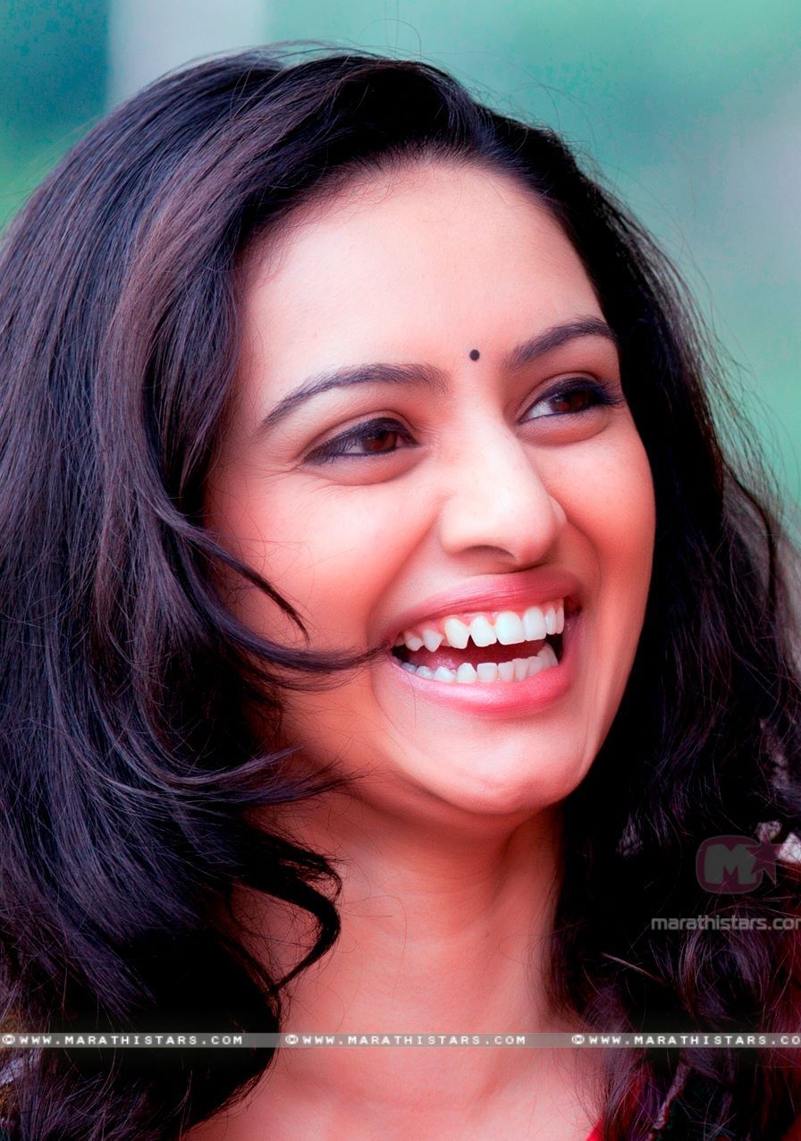 Full HD Wallpaper Actress: Full HD wallpaper, 3D wallpaper, best actress HD Wallpaper