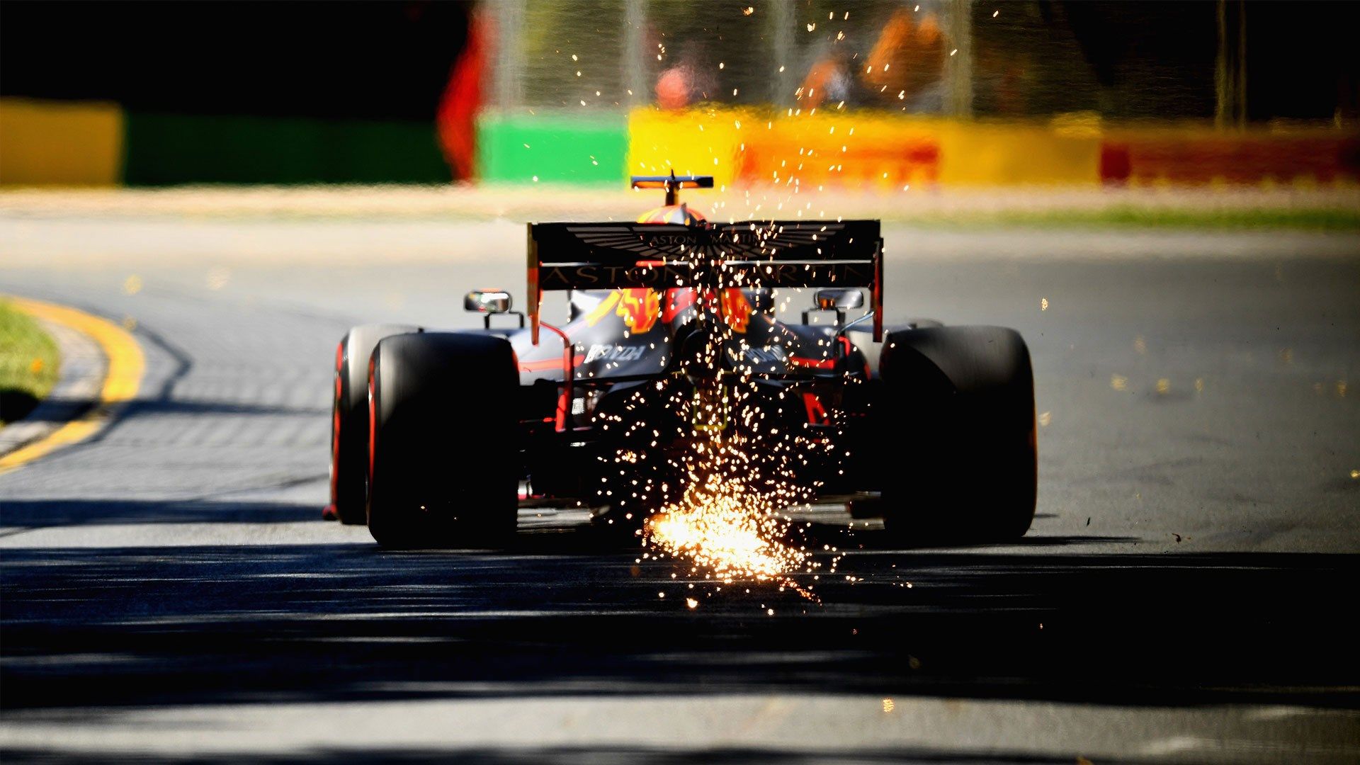 How does a top F1 car feel? Alex Albon explains