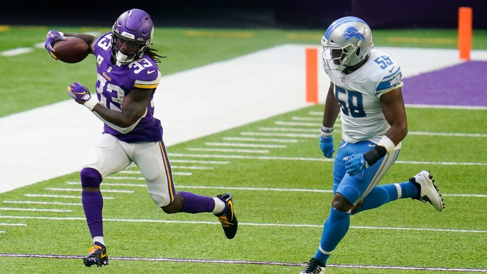 Cook Runs Over Lions, Vikings Rough Up Stafford In 34 20 Win