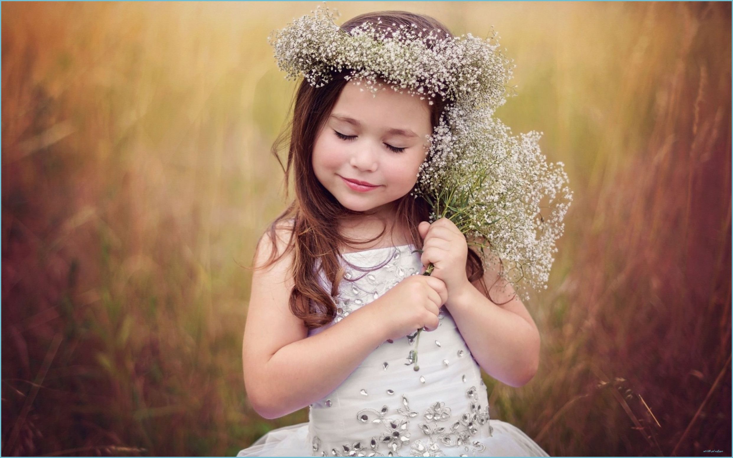 Cute little girl HD Wallpaper Cute girl wallpaper, Baby girl little girl wallpaper