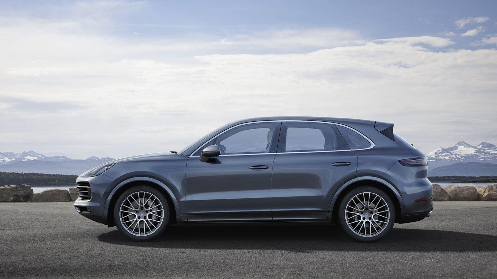 Porsche Cayenne Specs, Review, Price, & Trims