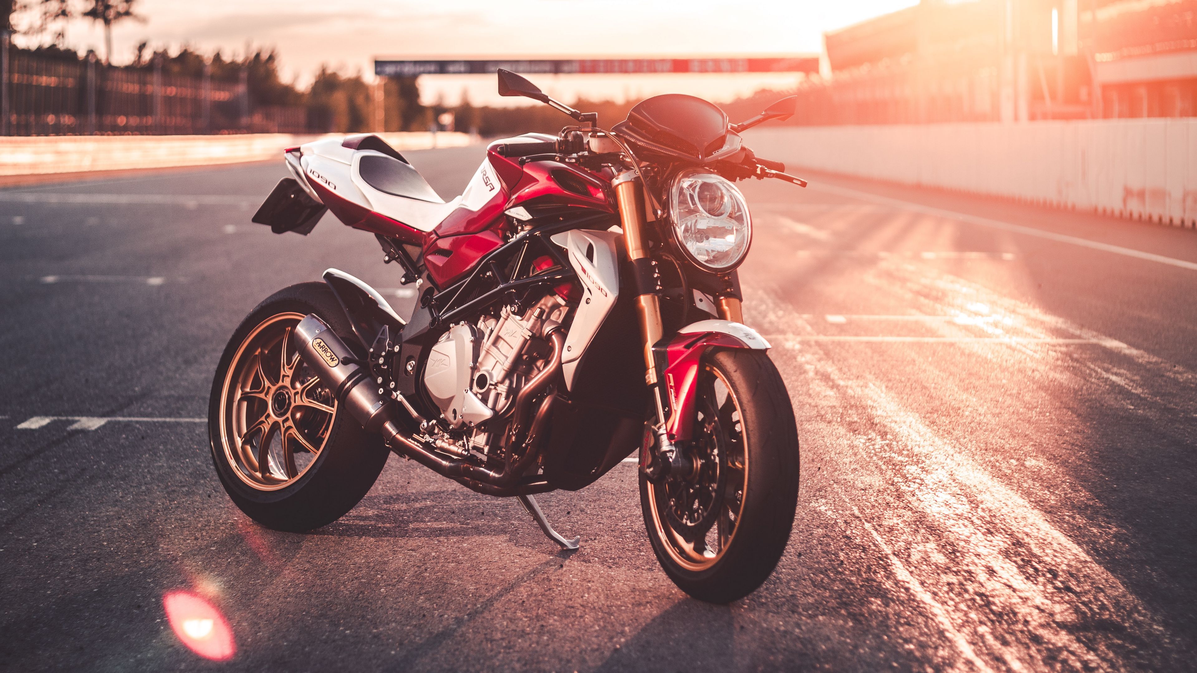 Download wallpaper 3840x2160 motorcycle, bike, sports, sport bike, side view 4k uhd 16:9 HD background