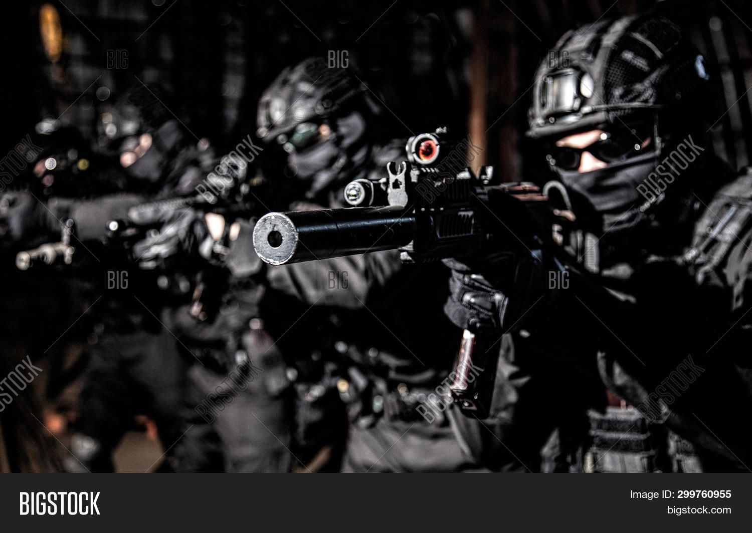 Police Swat Team Image & Photo (Free Trial)