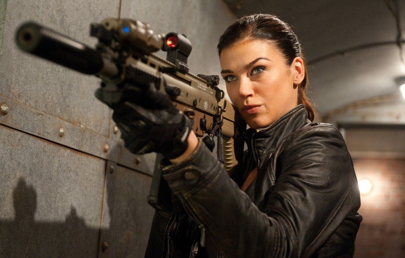 Wallpaper weapons, jacket, gloves, G.I. Joe: Retaliation, G. I. Joe: Throw Cobra 2, Adrianne Palicki, Adrienne Paliki, Cobra - for desktop, section фильмы