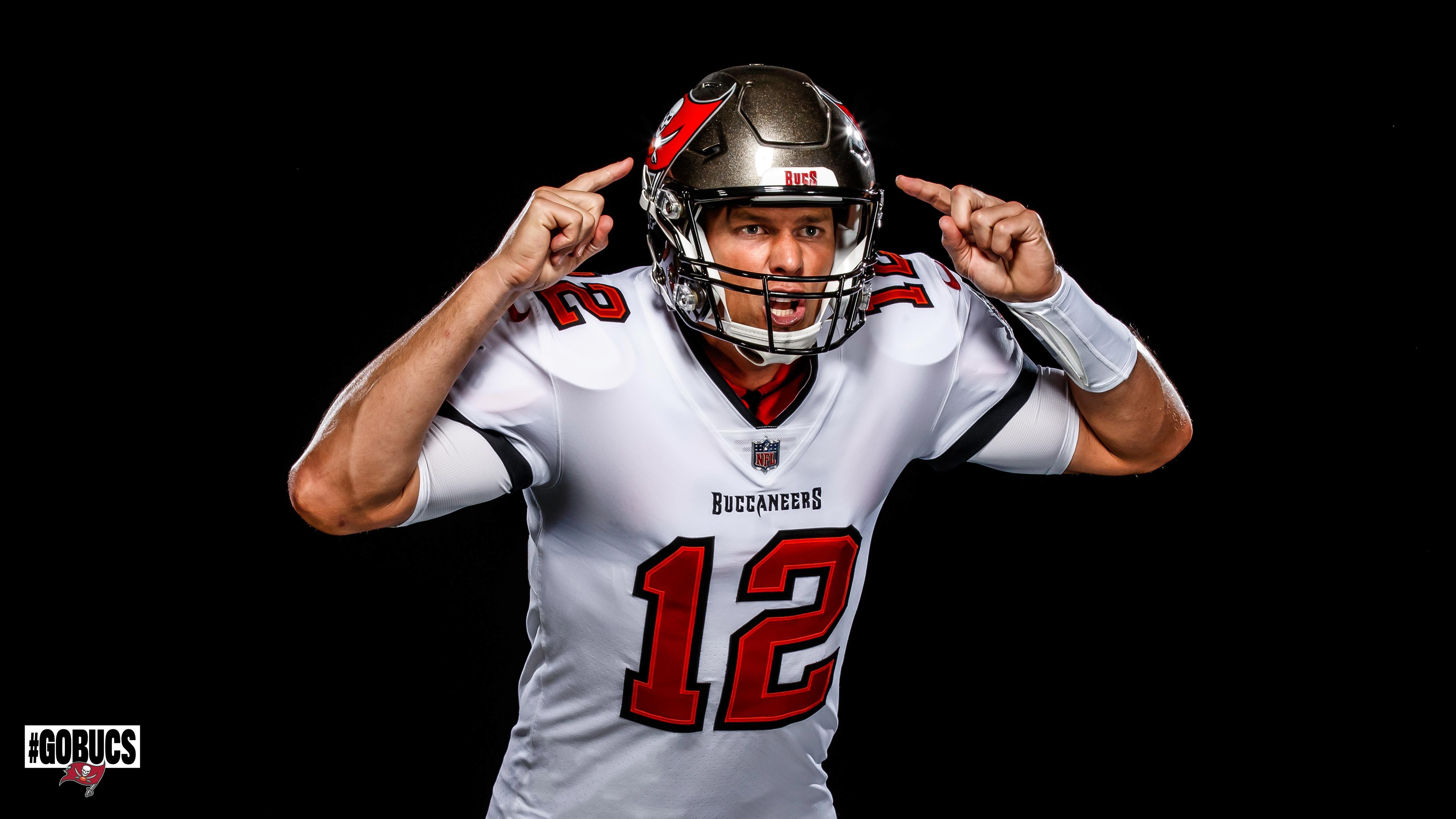 Tom Brady in a Bucs uniform: Grins and gripes from the internet