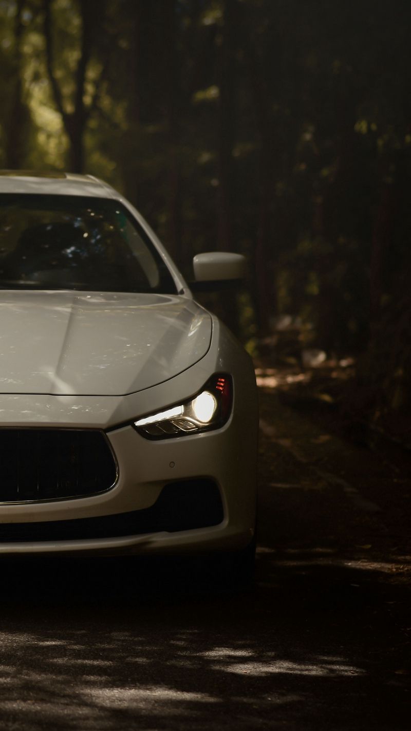 Maserati iPhone Wallpaper