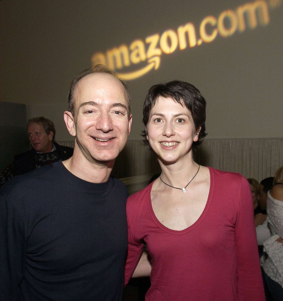 Billionaire Amazon CEO Jeff Bezos and wife MacKenzie splitting after 25 years