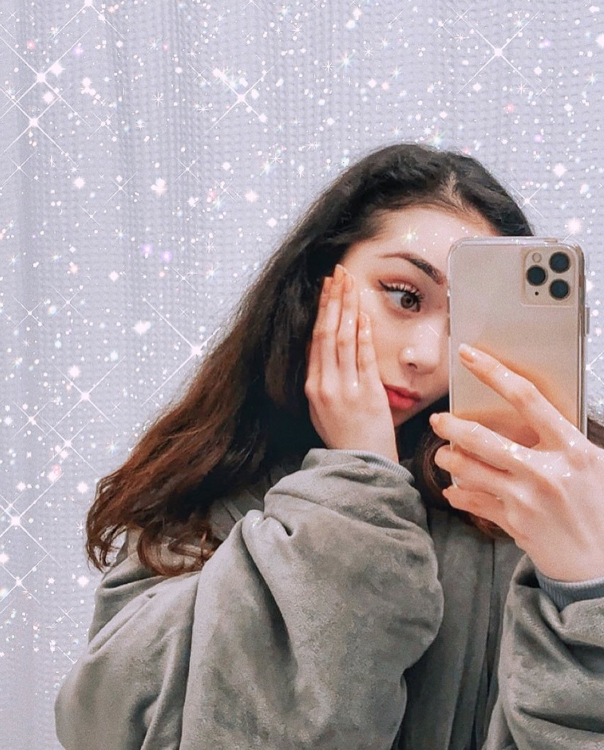 iPhone Mirror Selfies Wallpapers - Wallpaper Cave