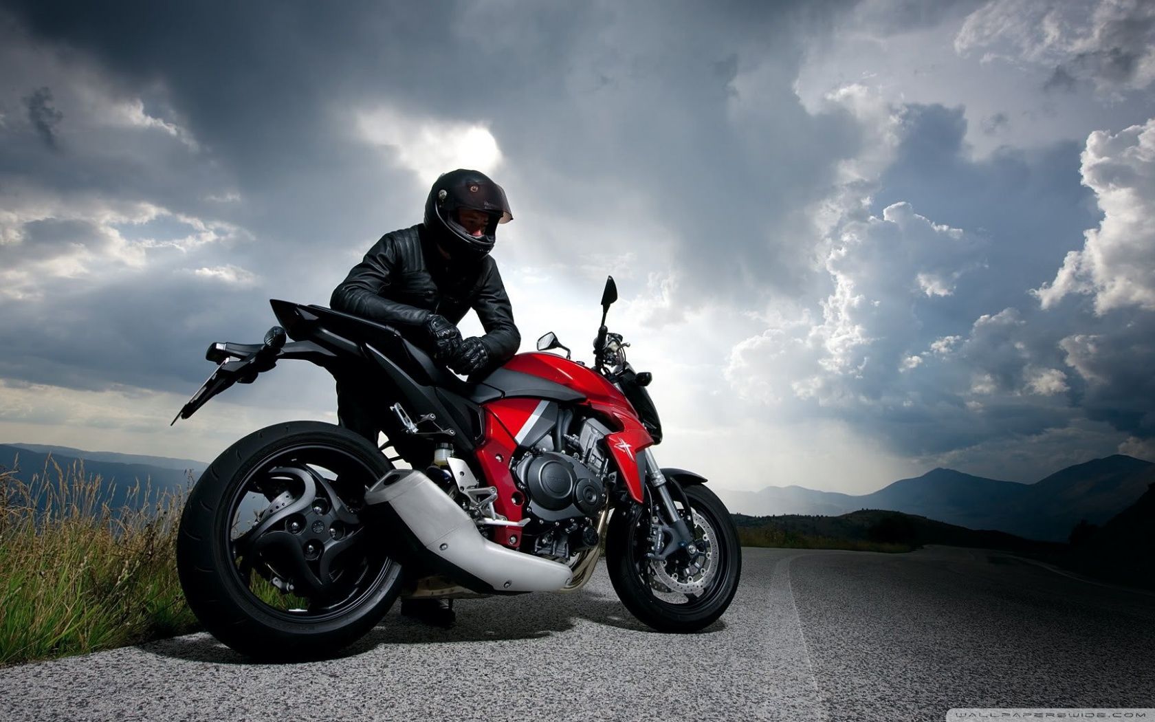 Honda CB1000R Wallpaper