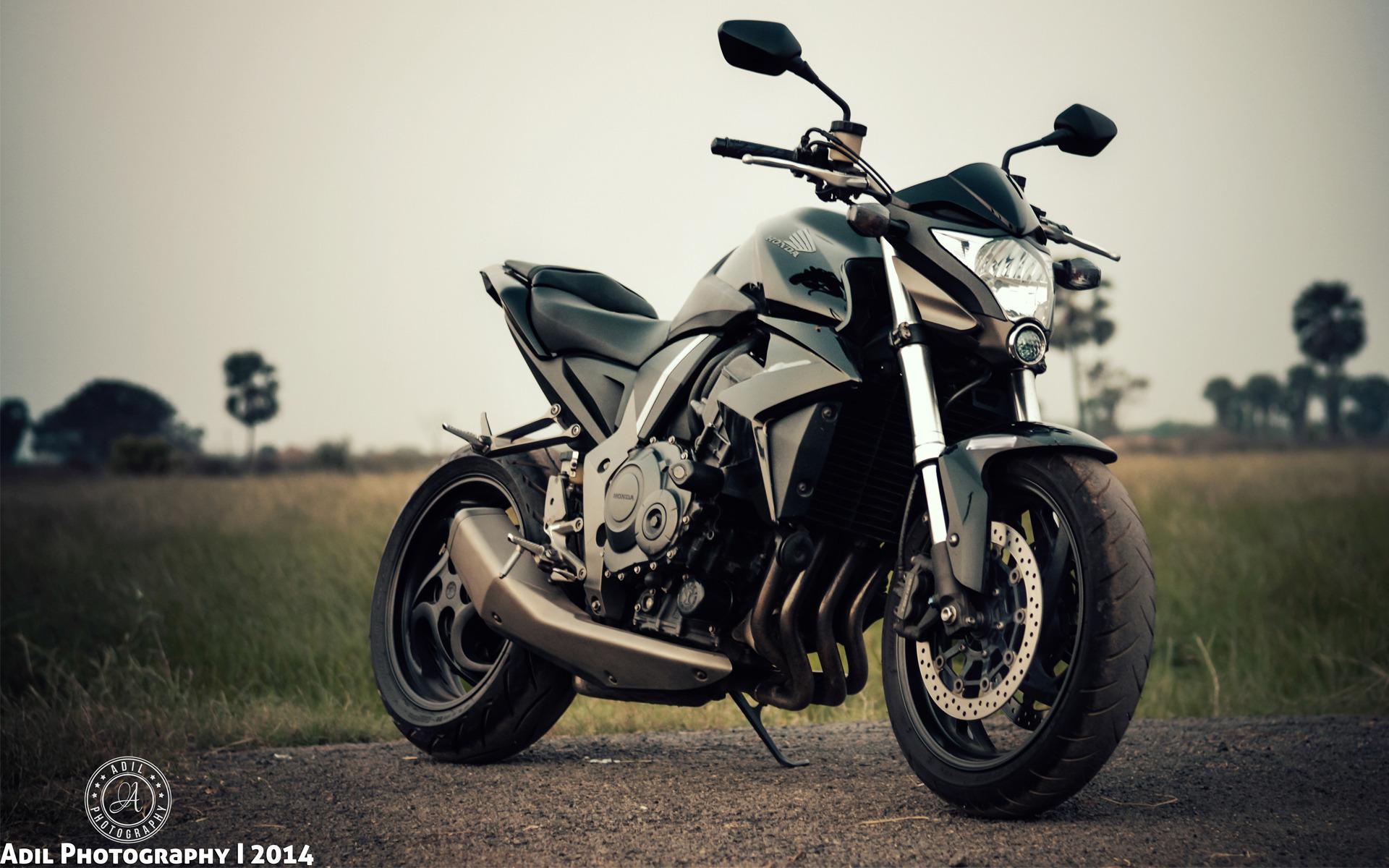 Honda Hornet 600 заставка