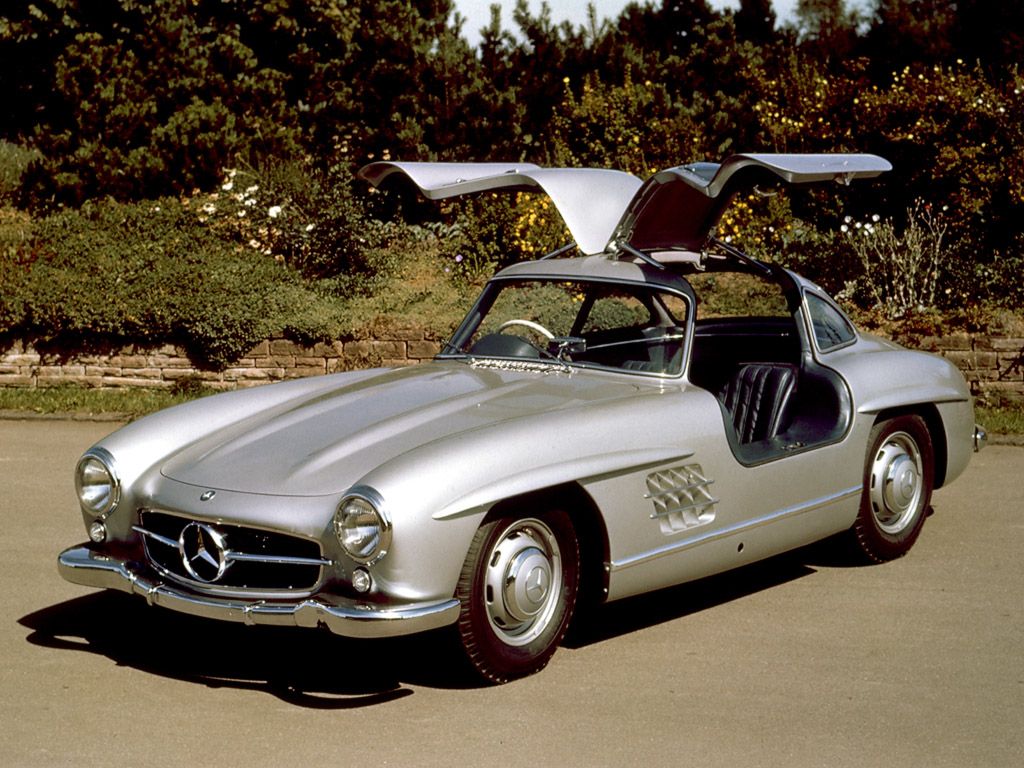 1954 1957 Mercedes Benz 300SL Gullwing Coupe Angle
