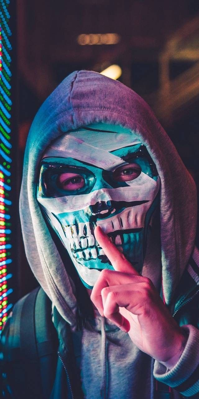 Pin oleh Nikelaos di keren. Fotografi urban, Gambar, Topeng