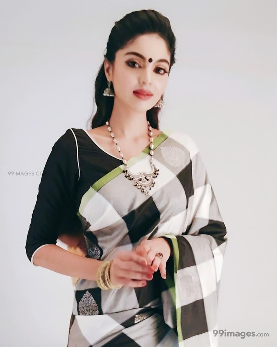 Sanam Shetty(Bigg Boss) Latest Hot Photohoot Photo in HD, Wallpaper (1080p) (948x1185)