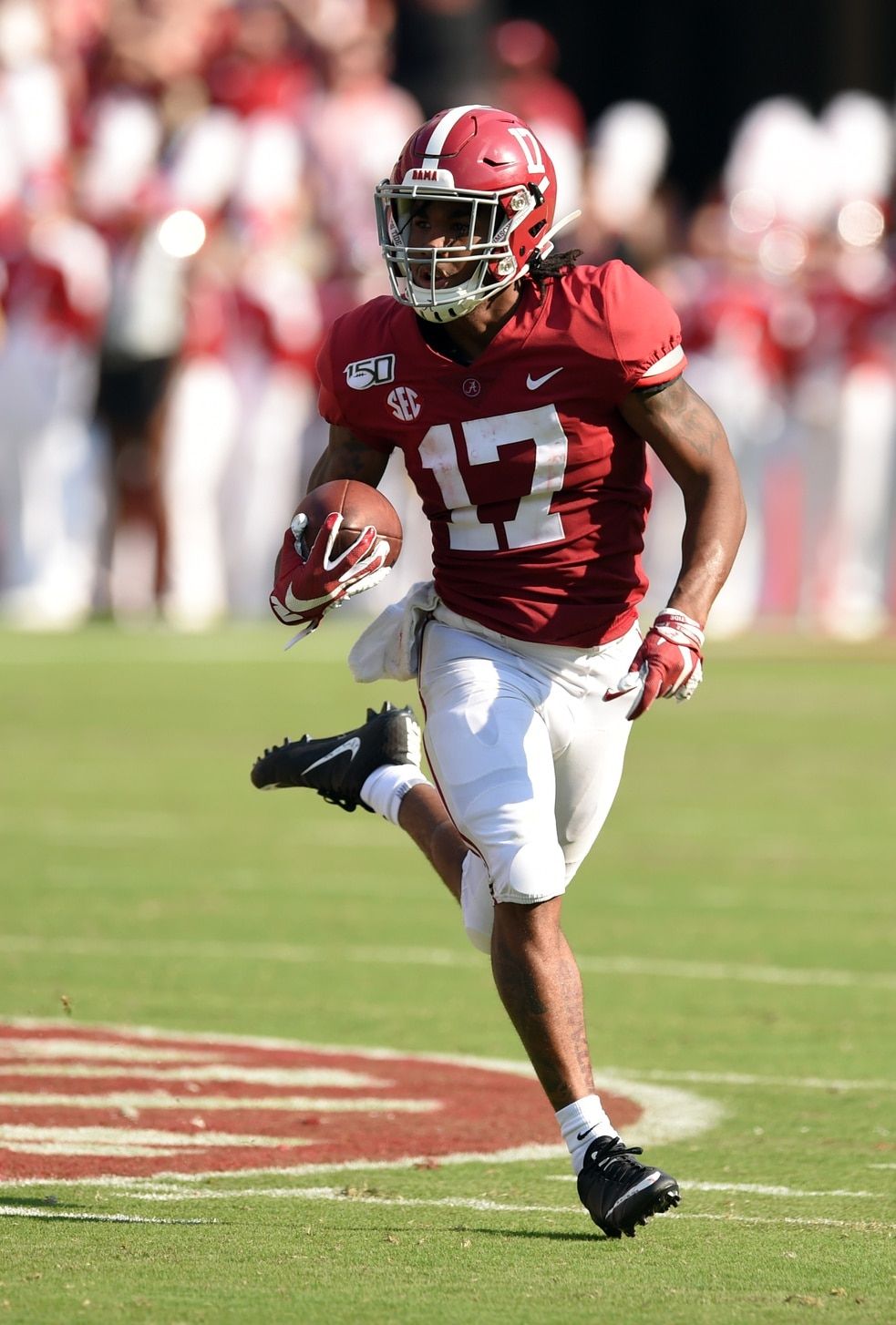 Jaylen Waddle Wallpaper - iXpap  Alabama football roll tide, Alabama  crimson tide football, Crimson tide fans