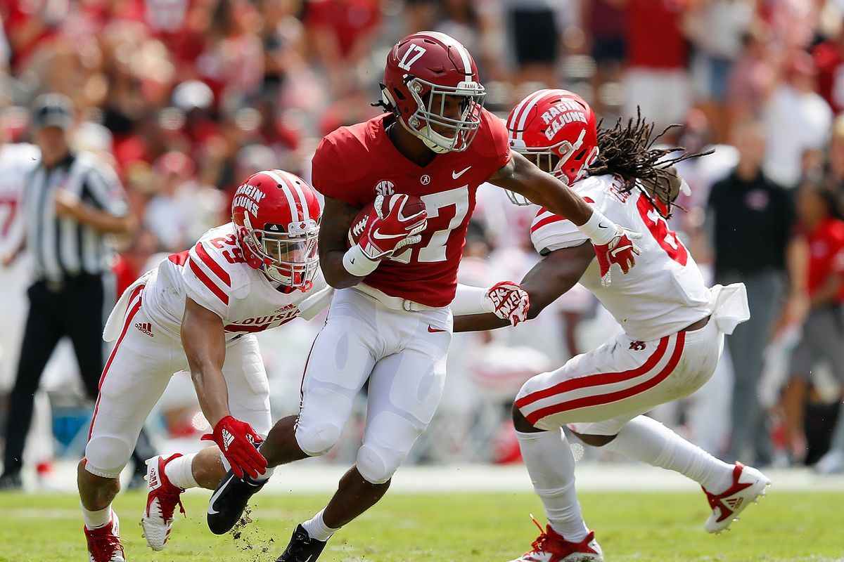 Tuasday Jumbo Package: Jaylen Waddle robbed to make Florida feel good 'Bama Roll