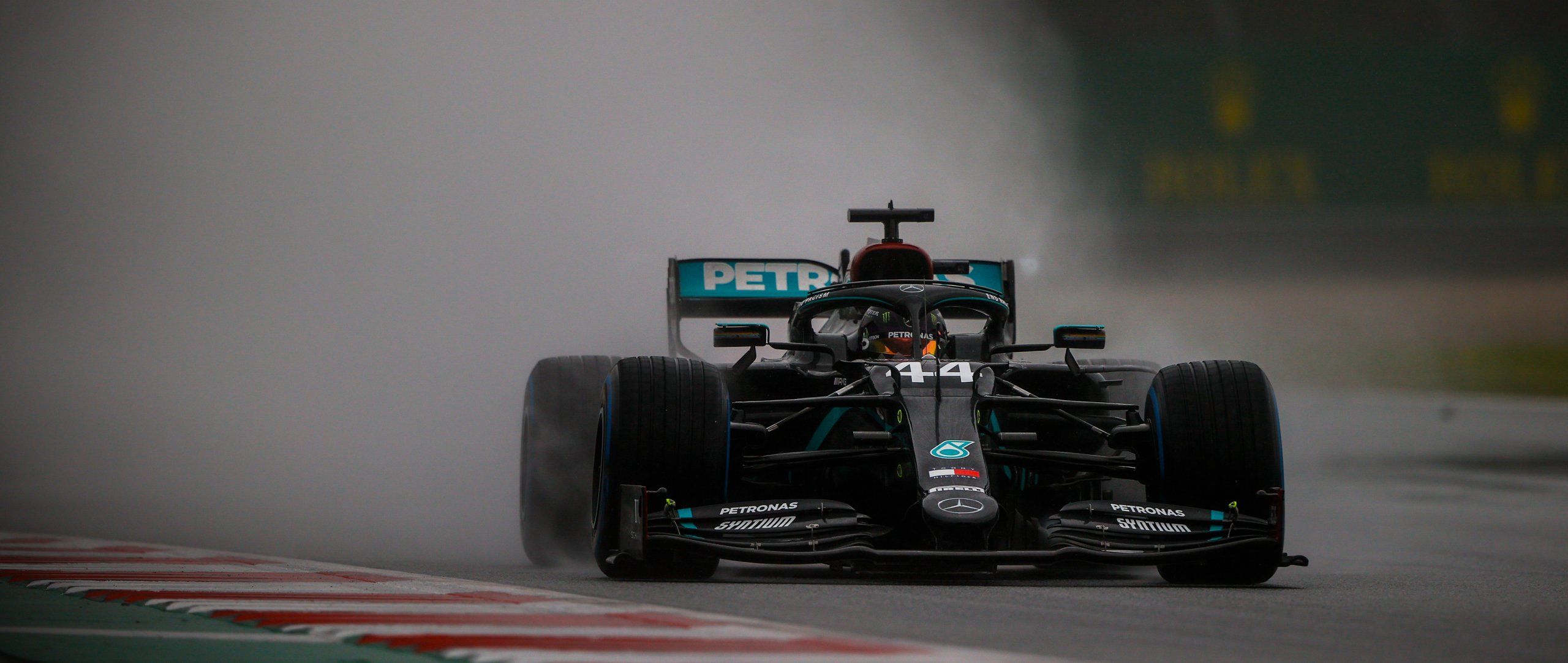 Pole Position for Lewis in Styria, Valtteri P4