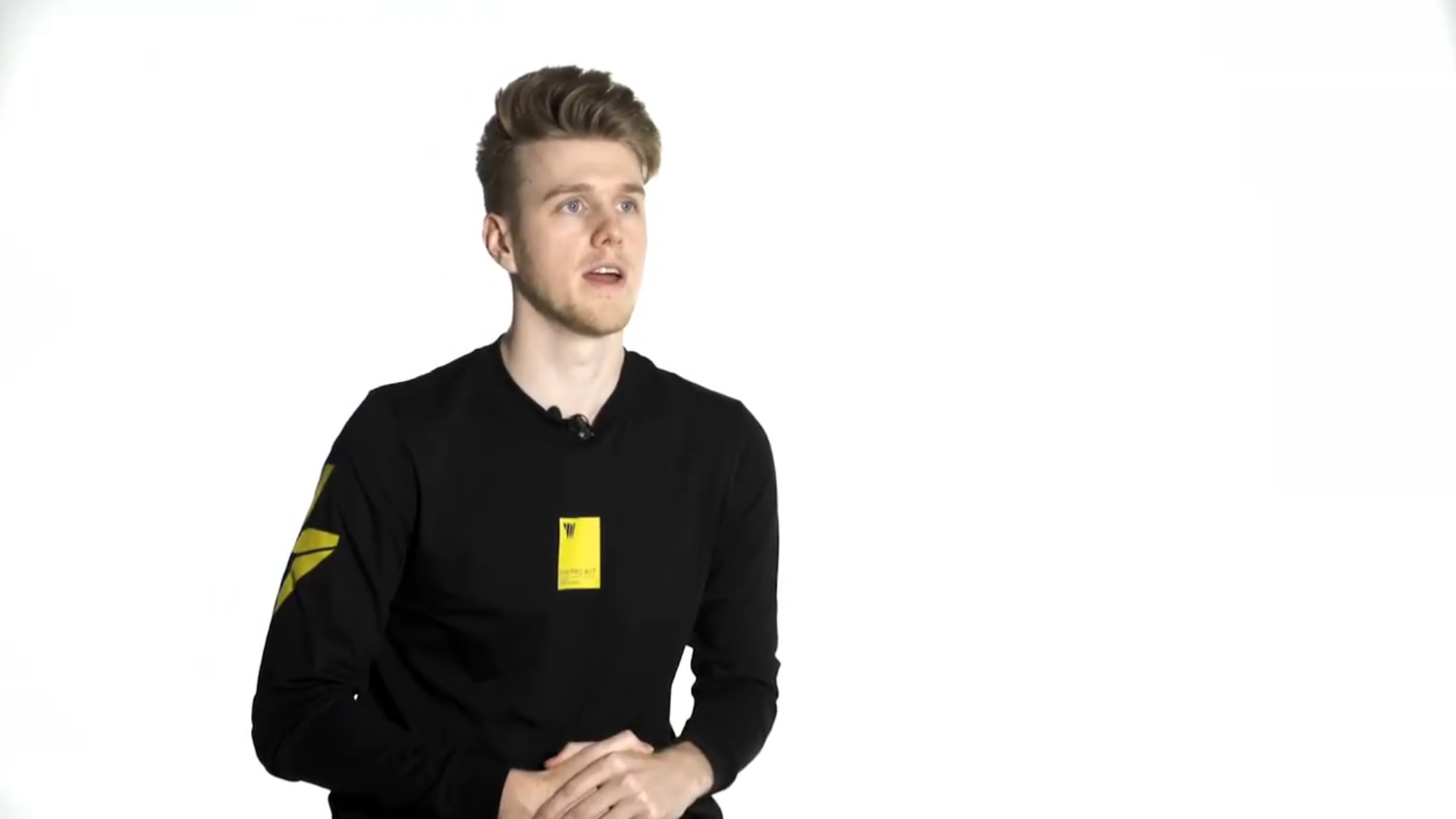 Here are Lachlan's Fortnite settings