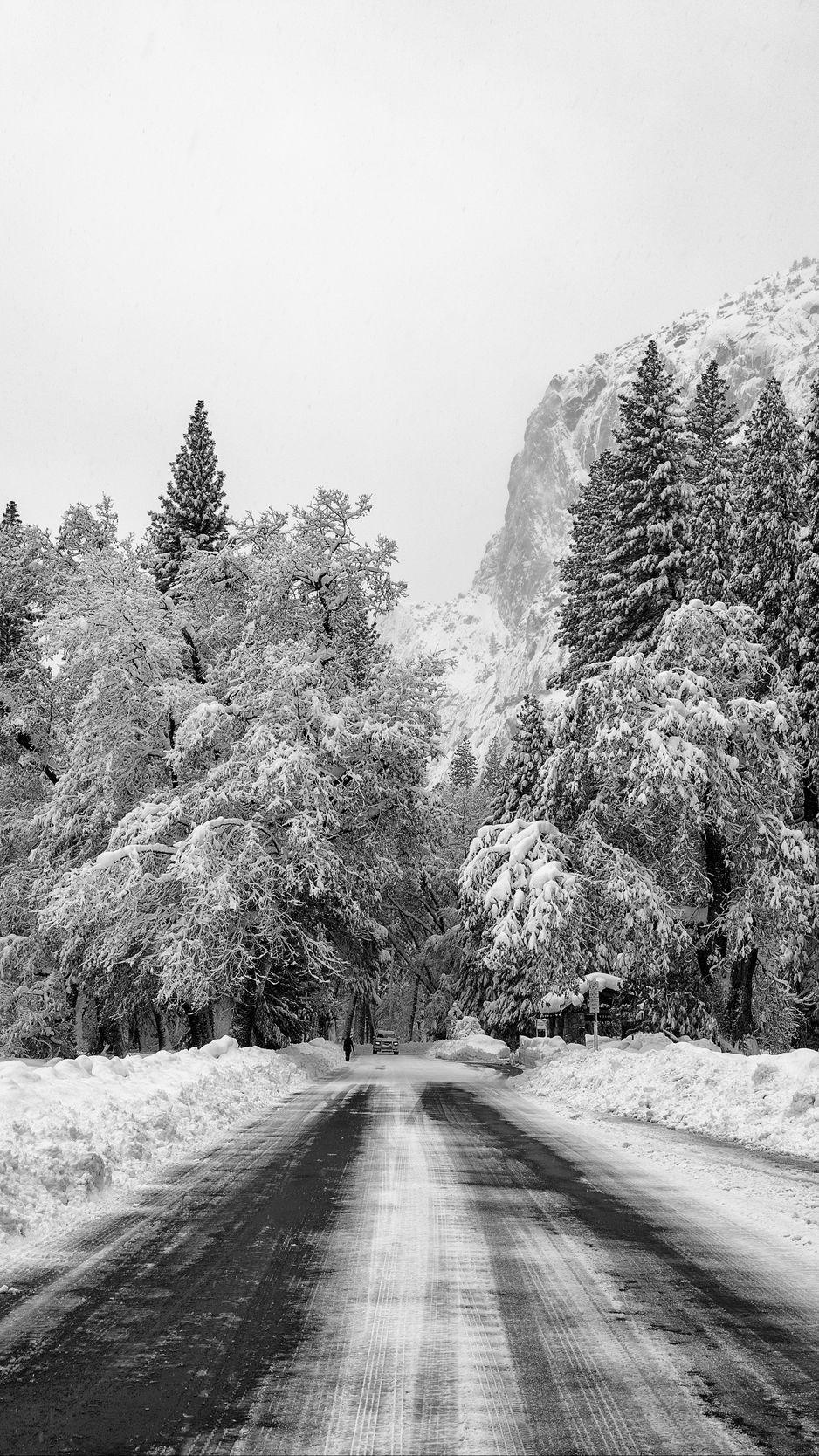 Download Wallpaper 938x1668 Road, Snow, Winter, Mountain, Valley Iphone 8 7 6s 6 For Parallax HD Background