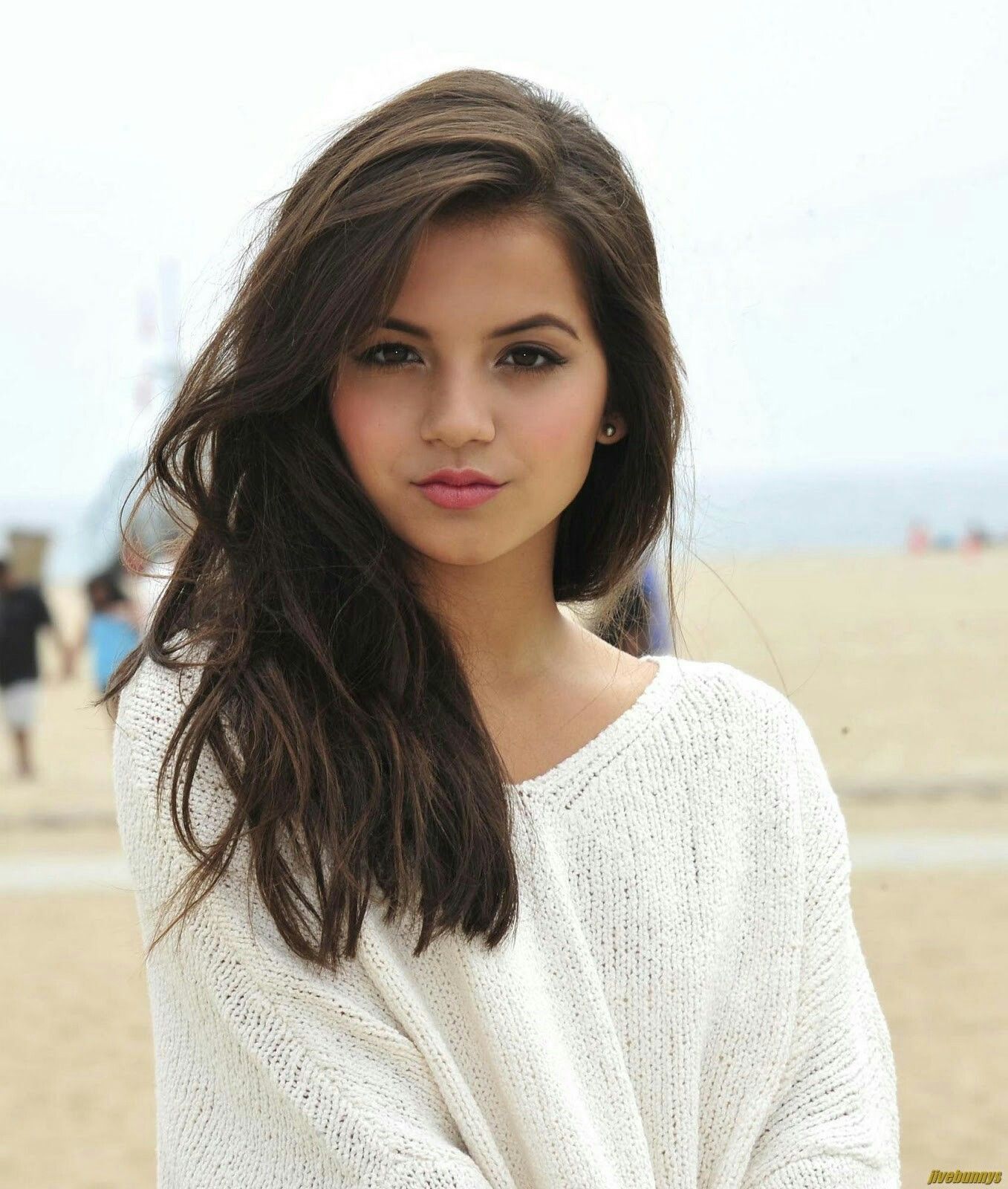 Isabela Moner ideas. isabela moner, isabela, celebs