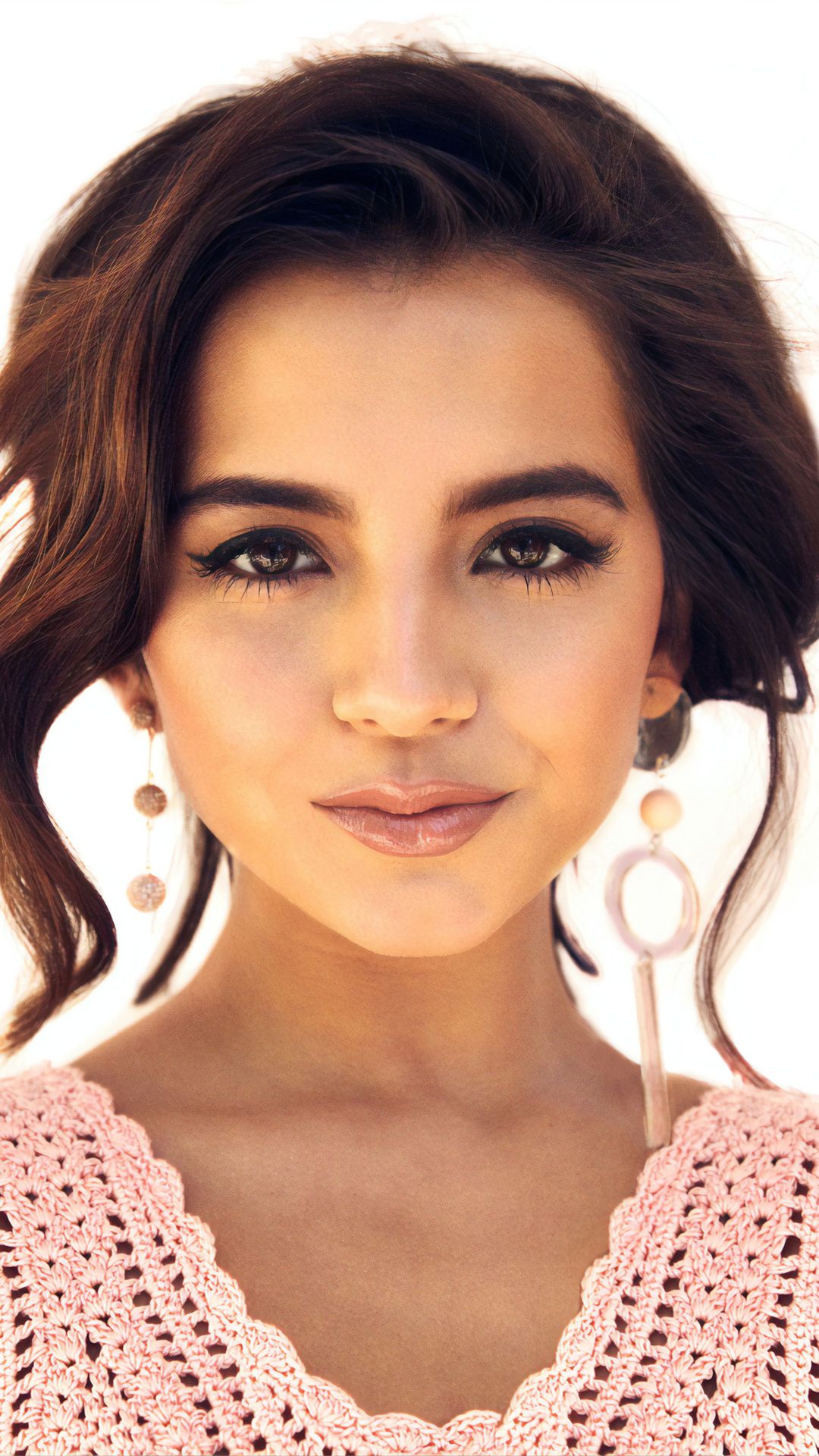 Isabela Moner Girls Life Magazine iPhone 7, 6s, 6 Plus, Pixel xl , One Plus 3, 3t, 5 HD 4k Wallpaper, Image, Background, Photo and Picture