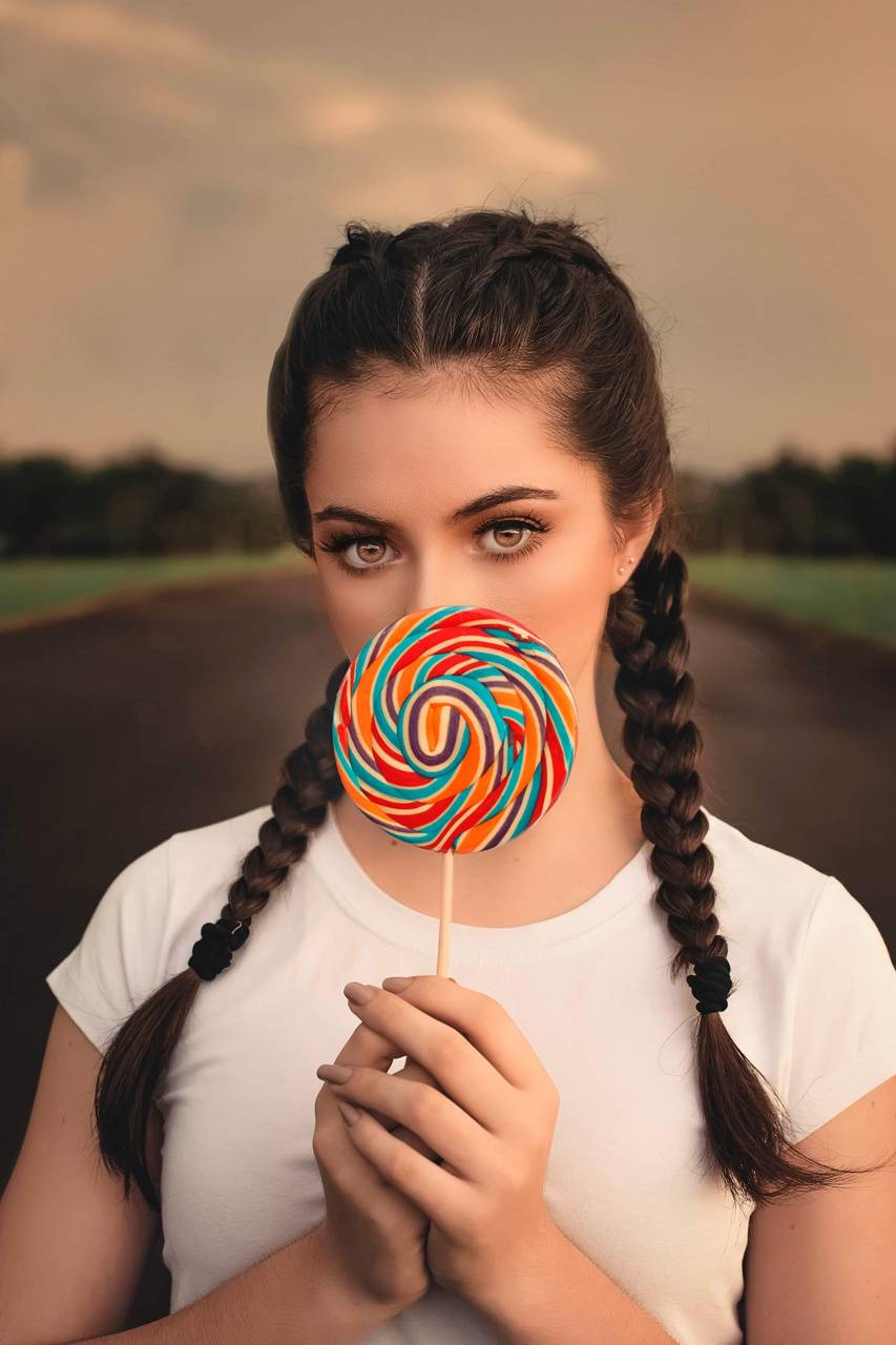 cute candy girl wallpaper