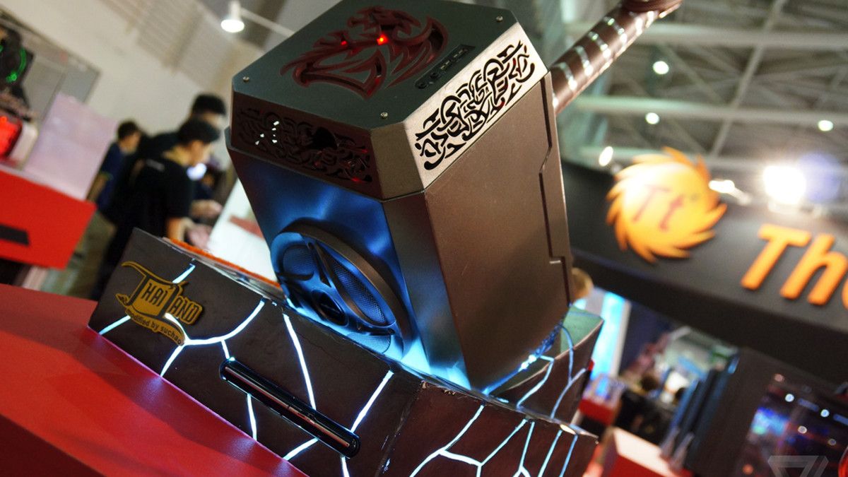 The hammer of Thor makes for a mighty fine PC case
