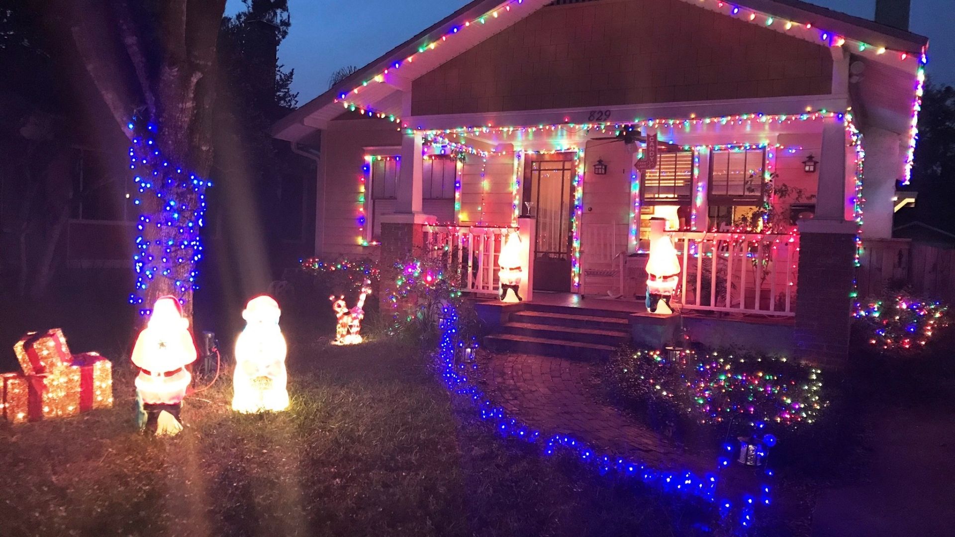 Bright Christmas light display Orlando: Here's why I do it