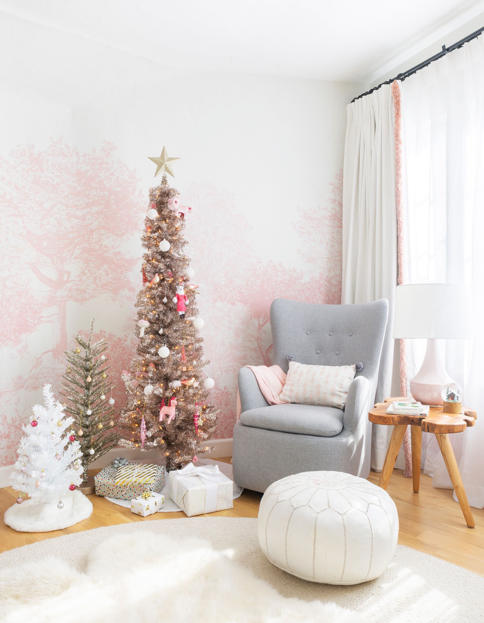 Unique Christmas Colors for Holiday Decorating Holiday Color Schemes