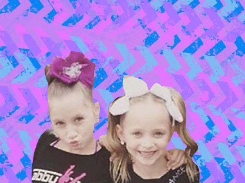 Lilliana Ketchman and Elliana Wamsley Icon. Dance moms minis, Dance moms season 8, Dance moms
