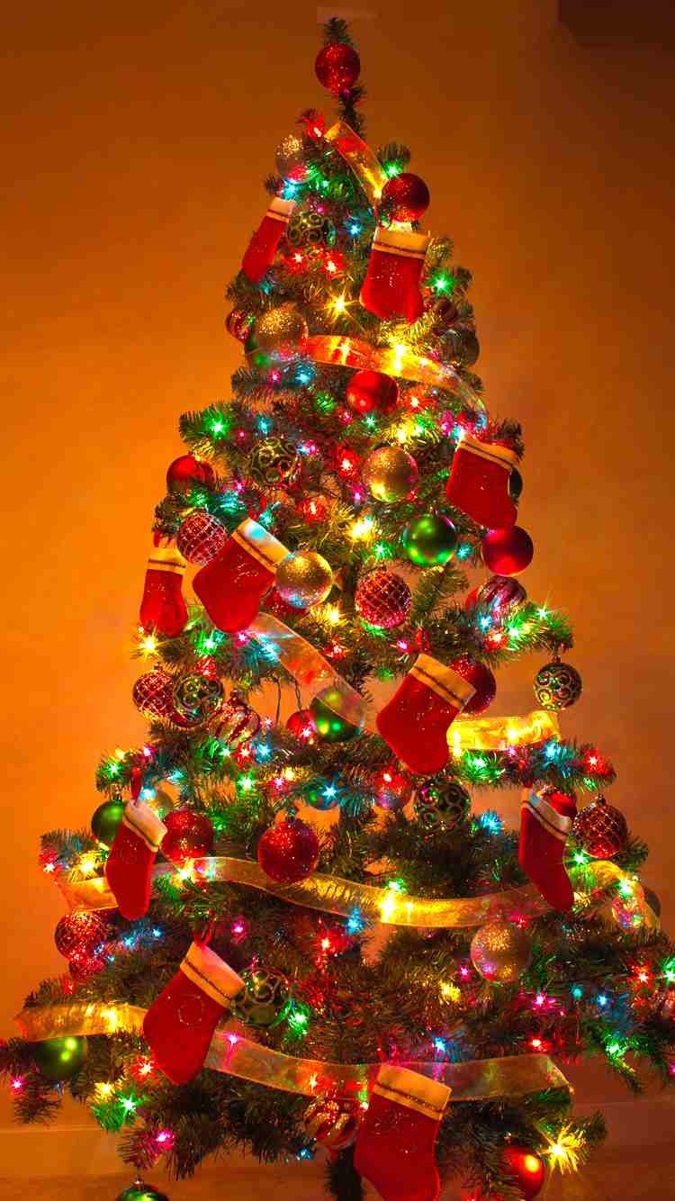 Christmas tree iPhone 6 wallpaper