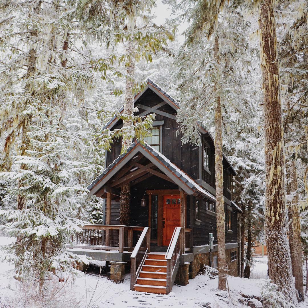 Airbnb Cabins to Rent This Winter