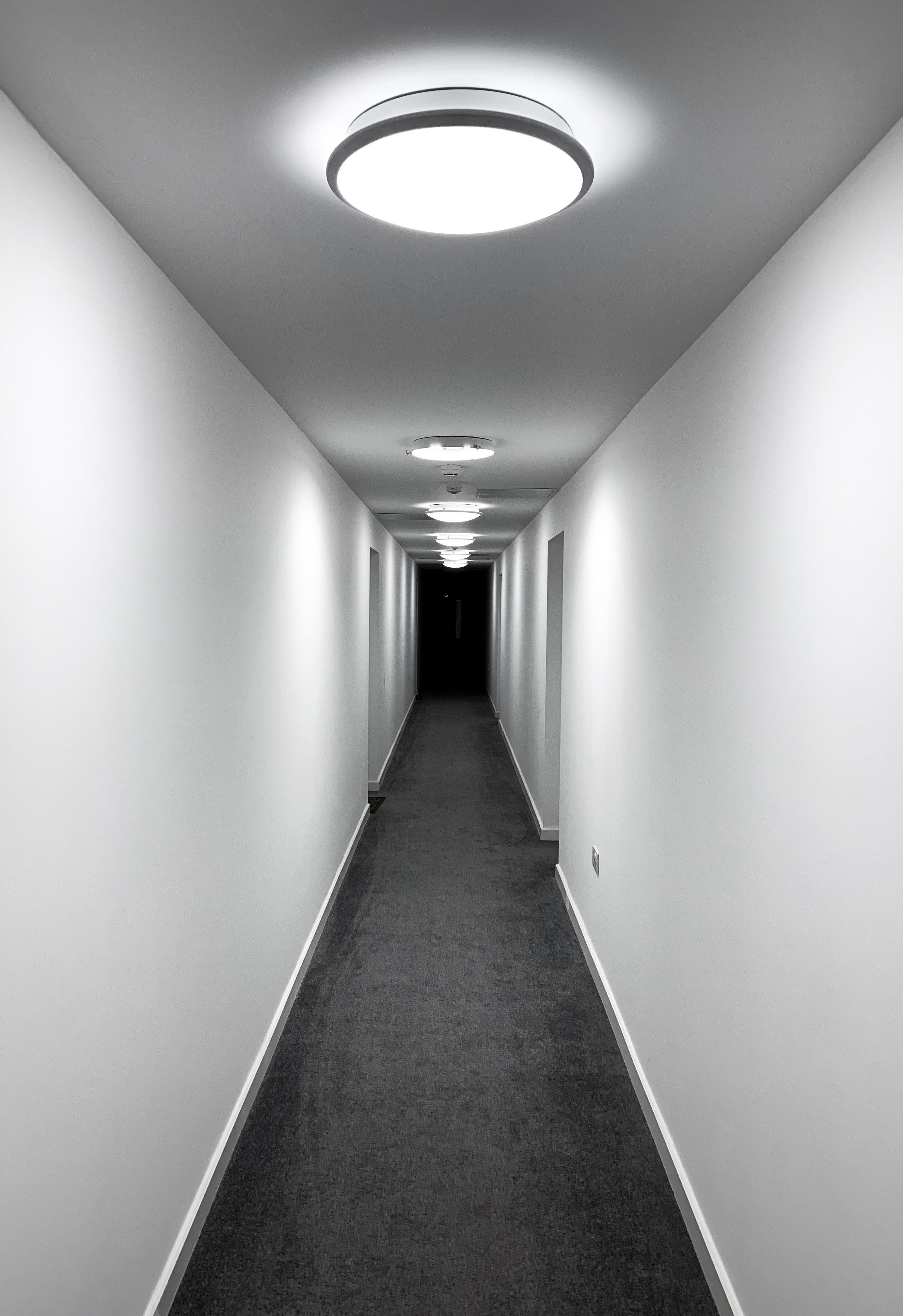 Not old yellow wallpaper or stinky .reddit.com