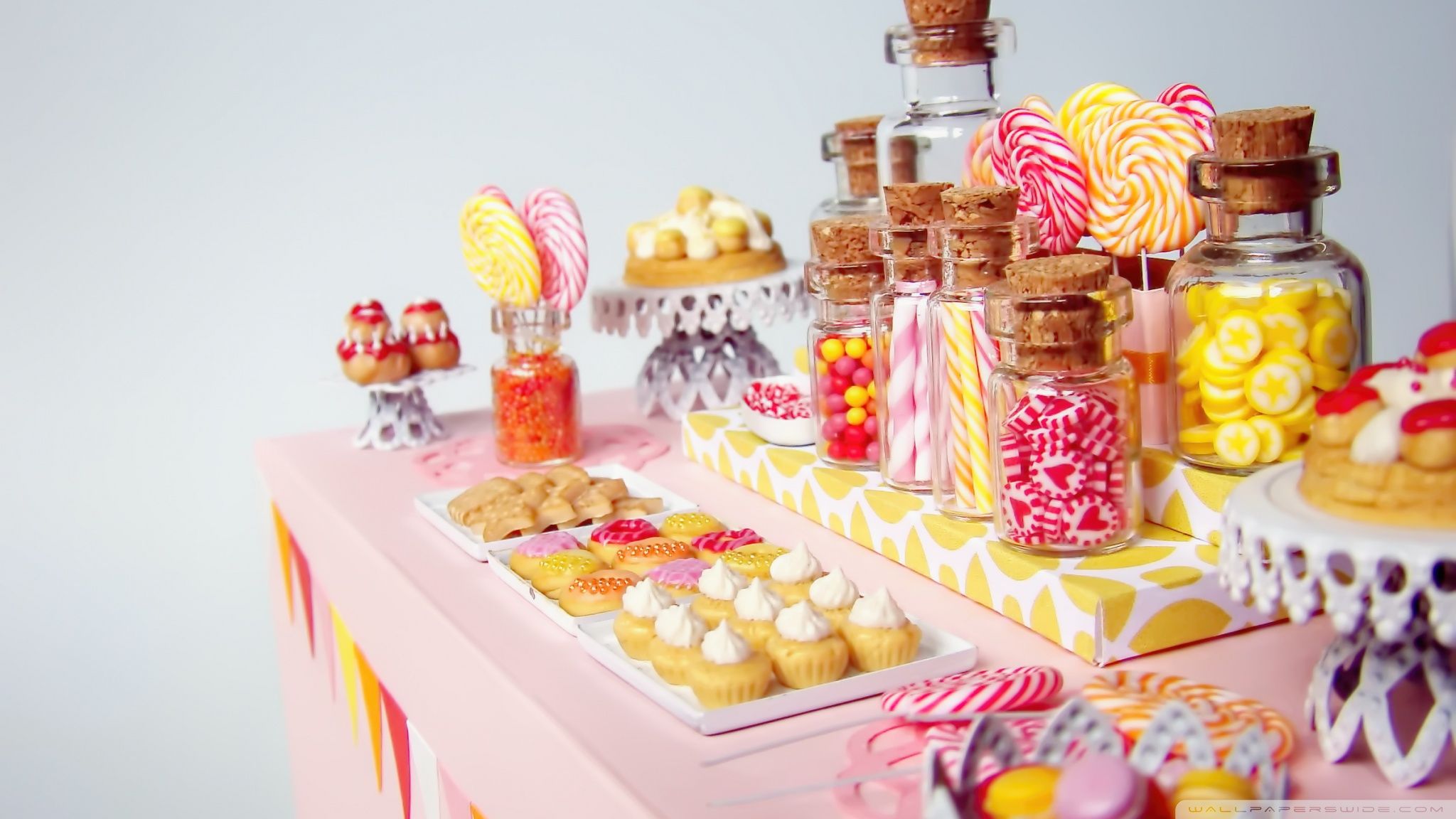 Download Miniature Candy Dessert Table UltraHD Wallpaper