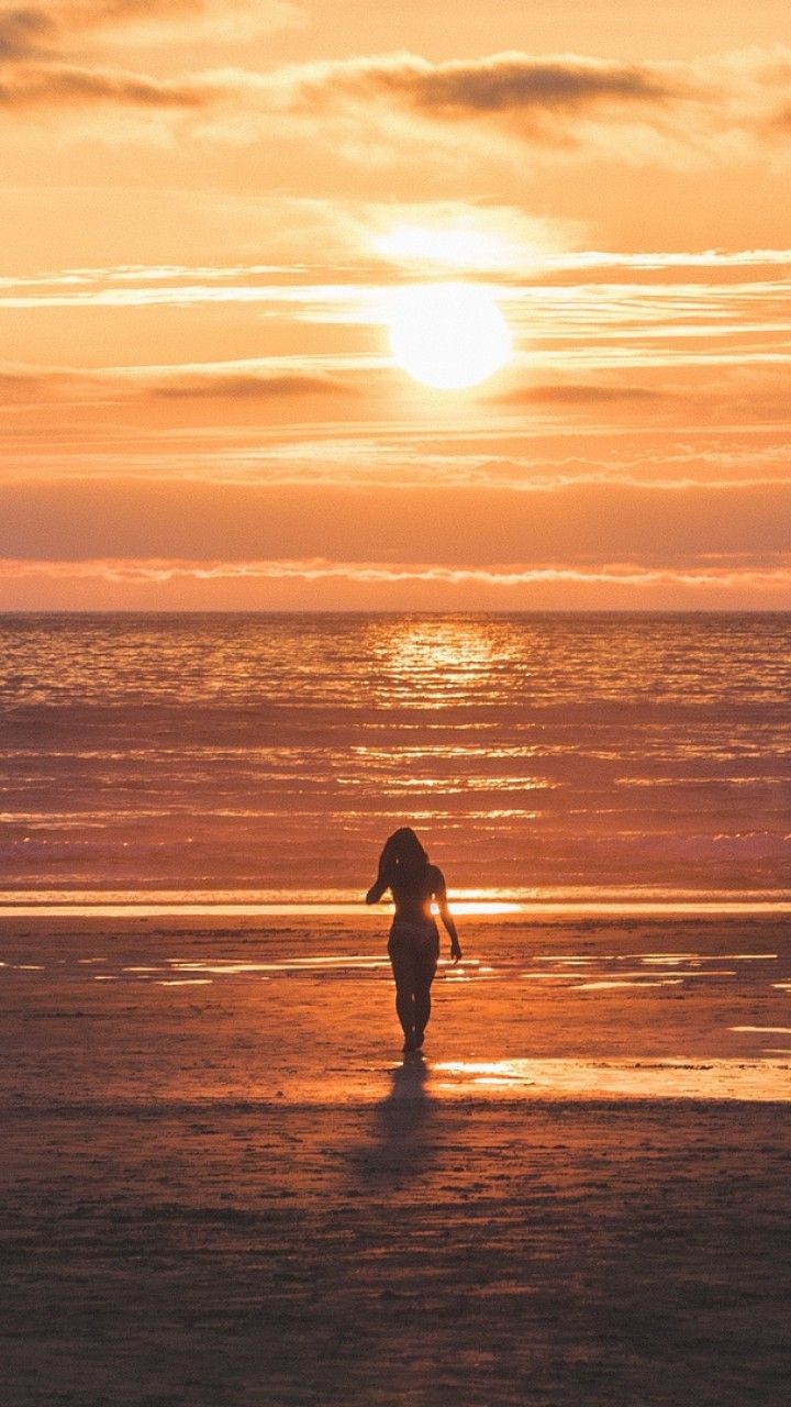 Girl walking at the beach HD Wallpaper 720x1280 Wallpaper .net
