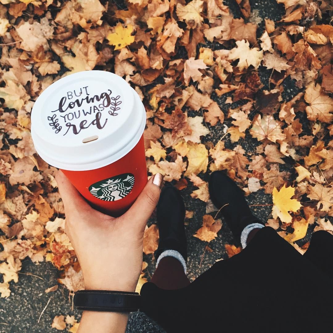 mailakue on Instagram: “If Taylor Swift ever wrote a song for Starbucks, it would go a little like this. Autumn aesthetic, Autumn photography, Autumn inspiration