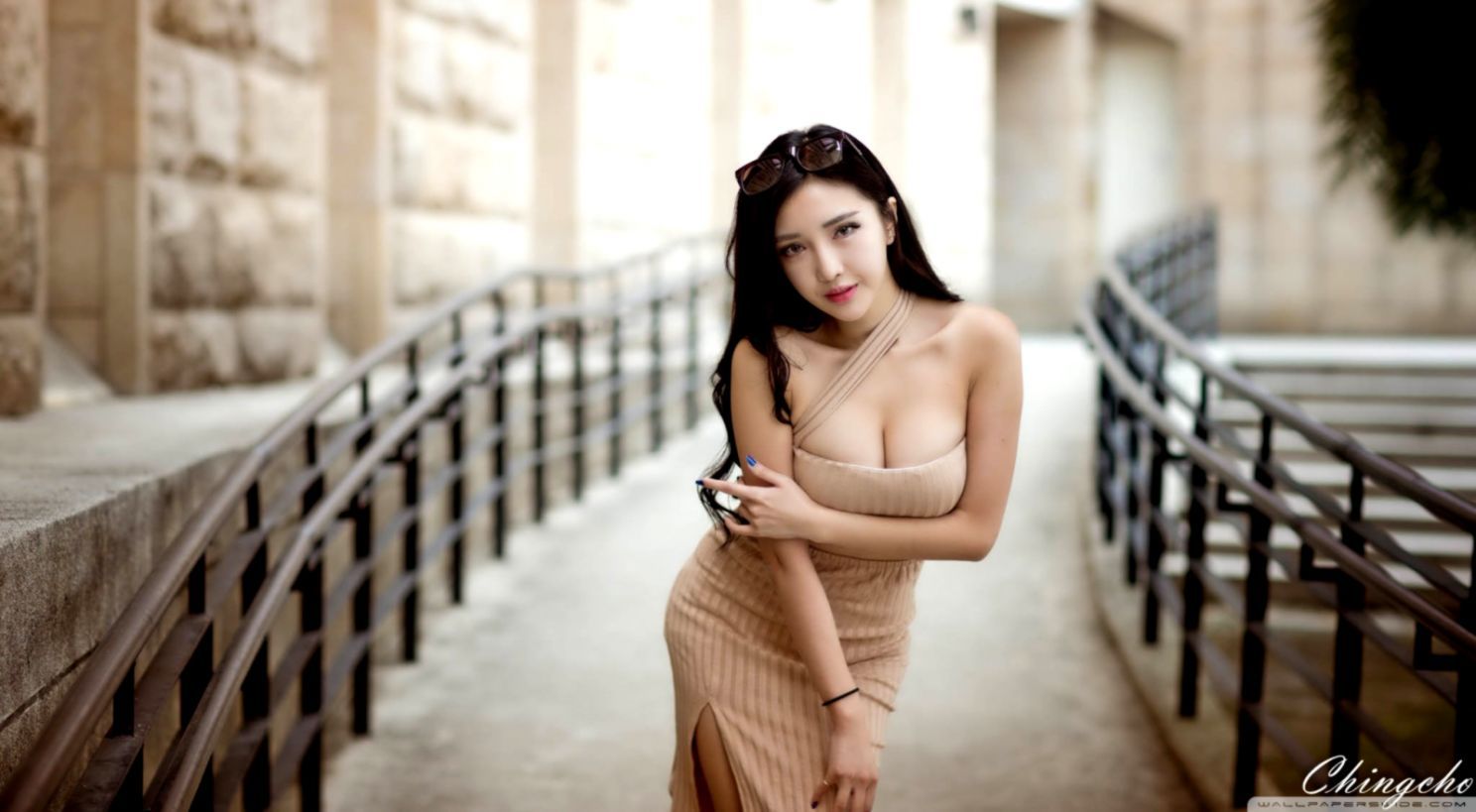 Guay Ultra HD Girls HD Wallpaper Download