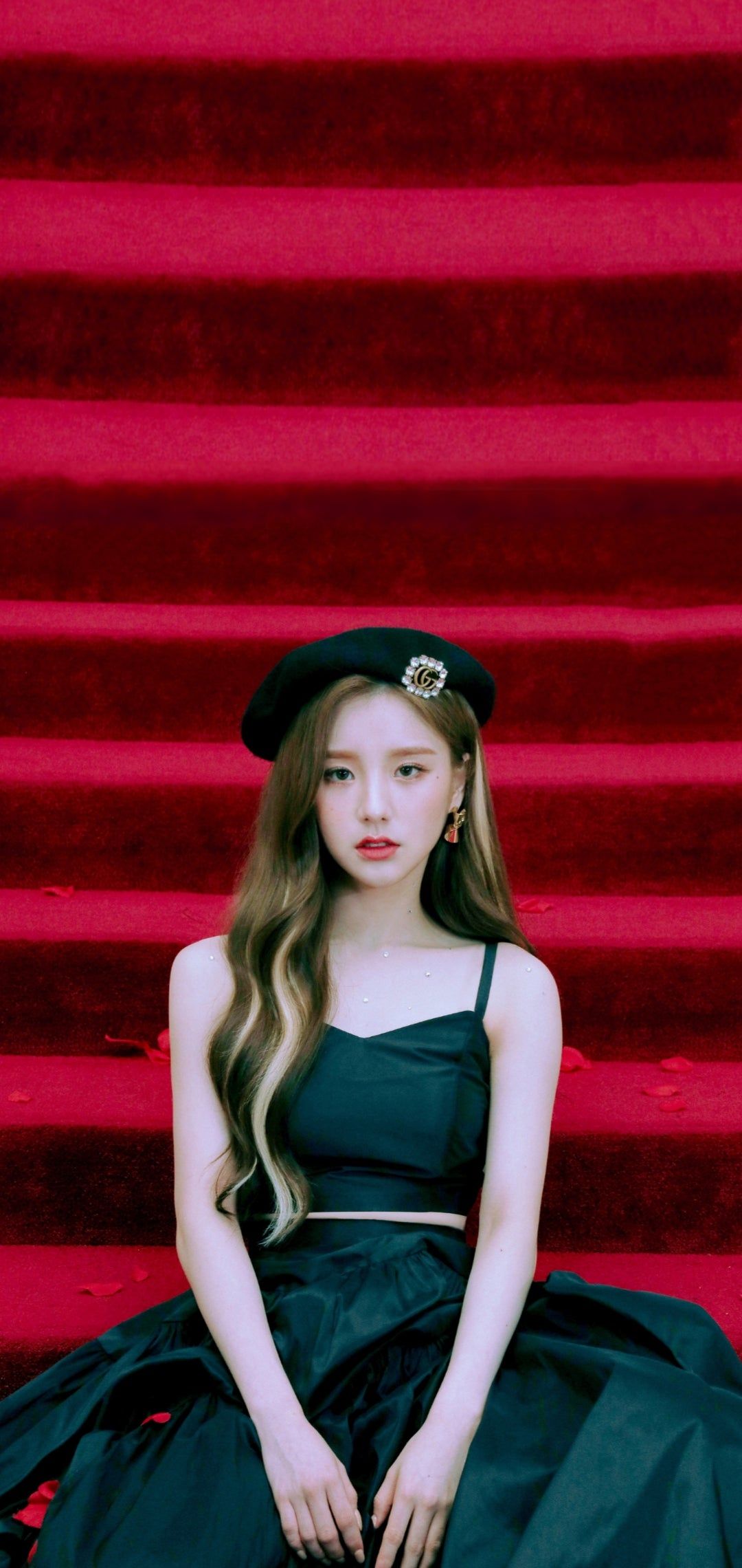 LOONA [12:00] 4th Teaser WALLPAPERS (Group, Heejin, Hyunjin)